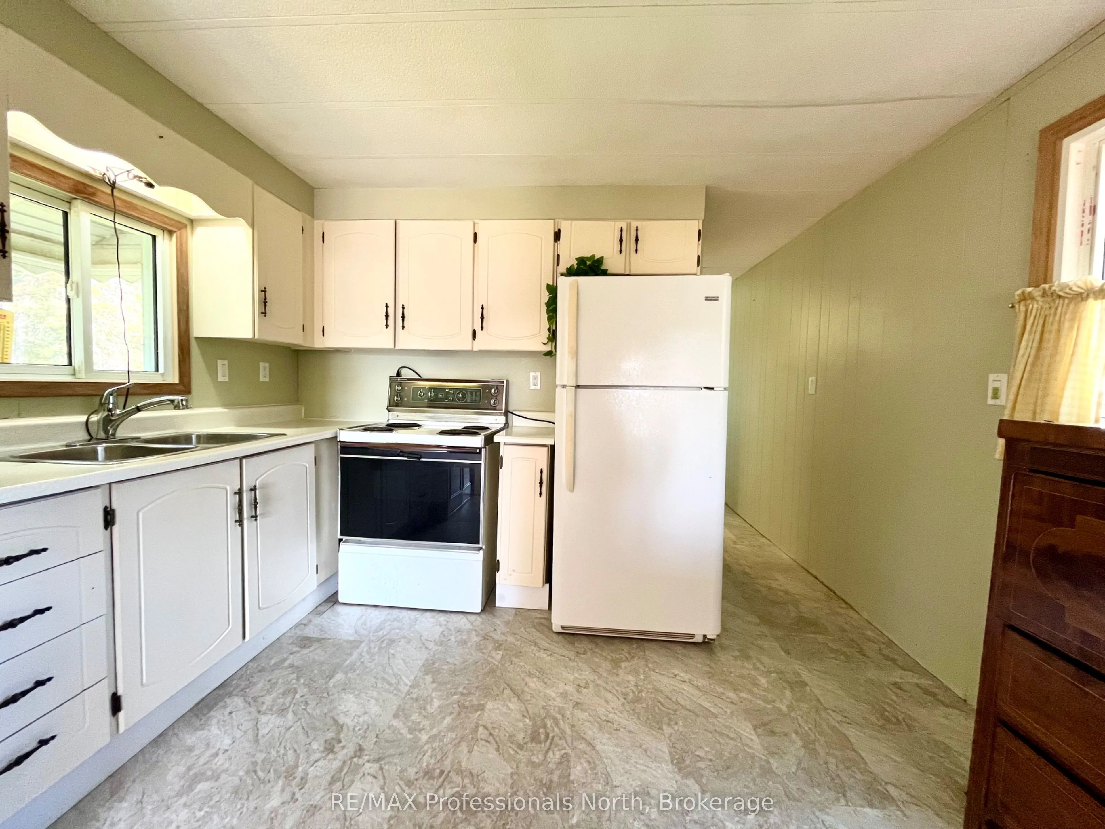 1053 Seventh Lane