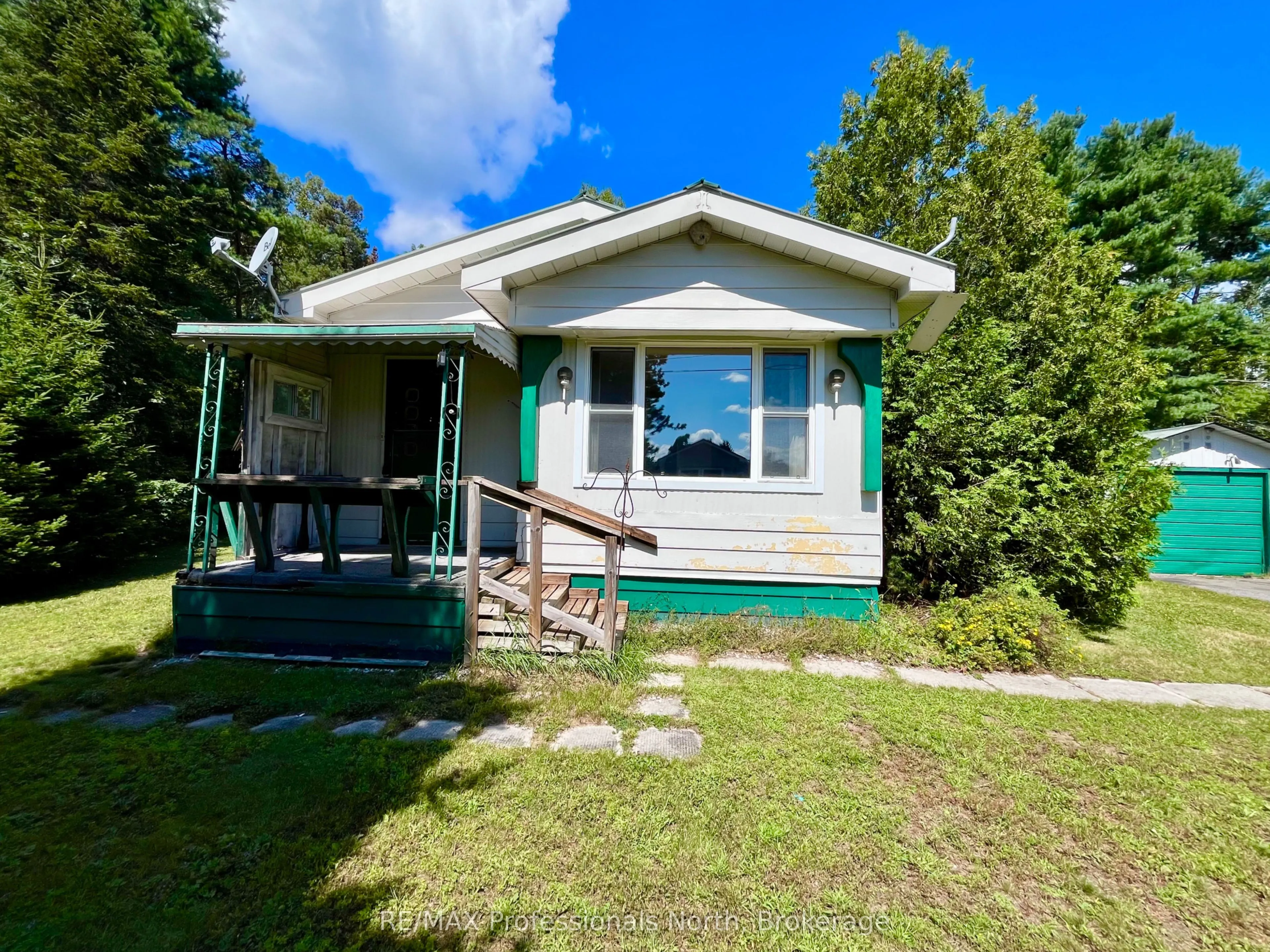 1053 Seventh Lane