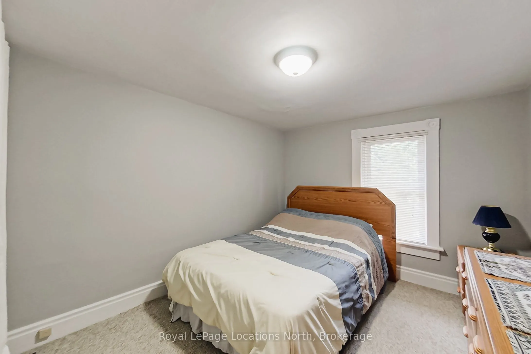 27 Edwin Street E