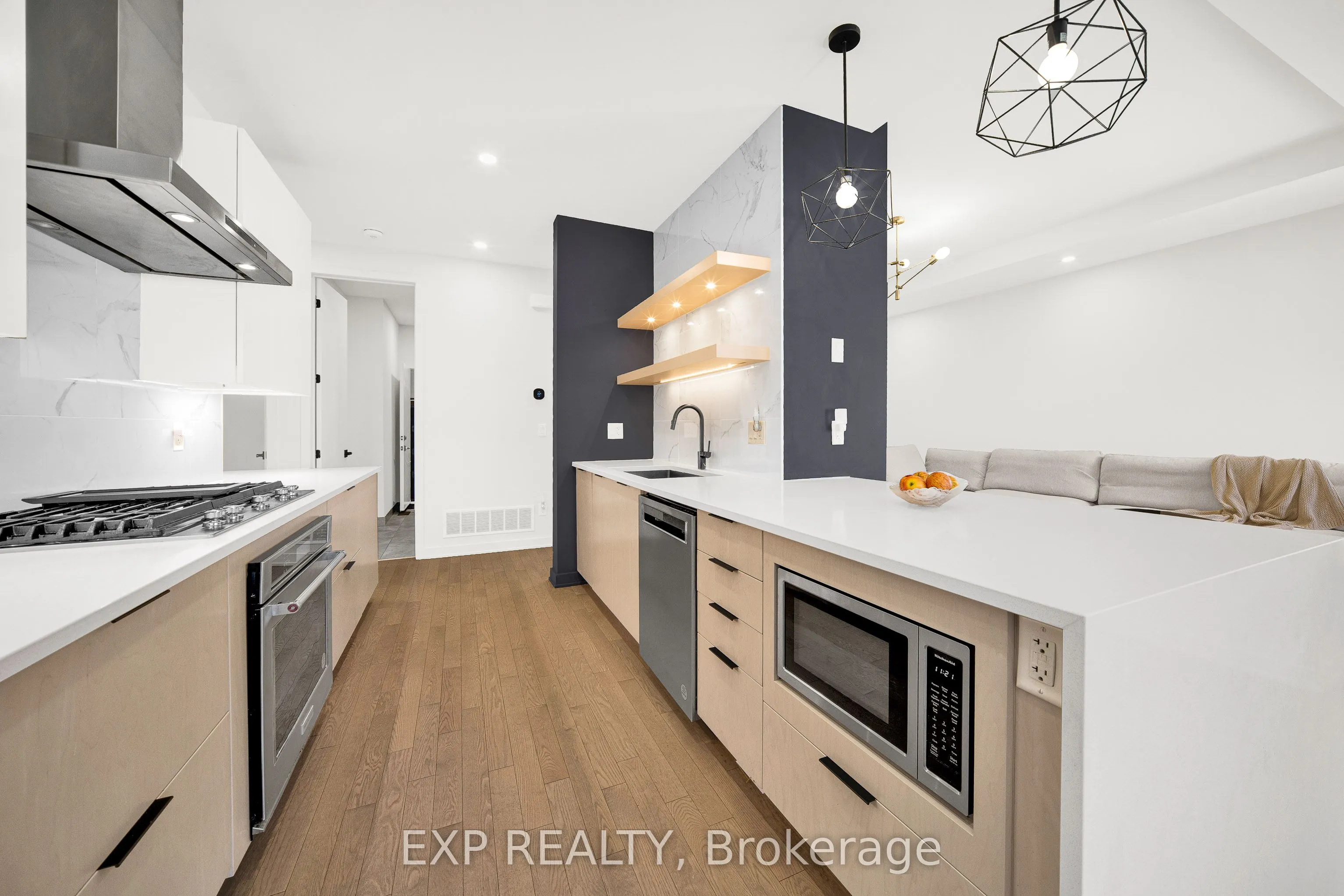 708 Wooler Place