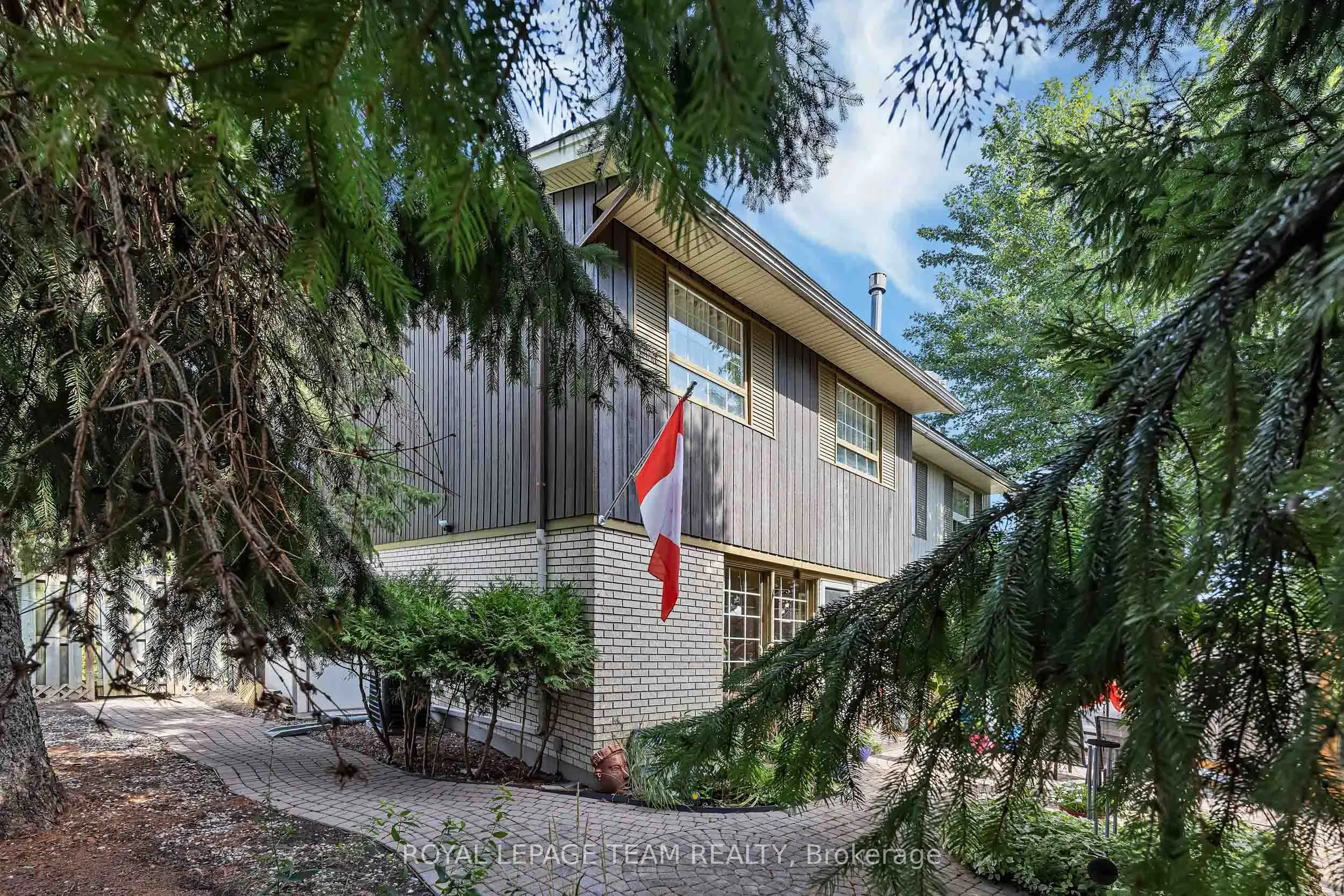 28 Monterey Drive