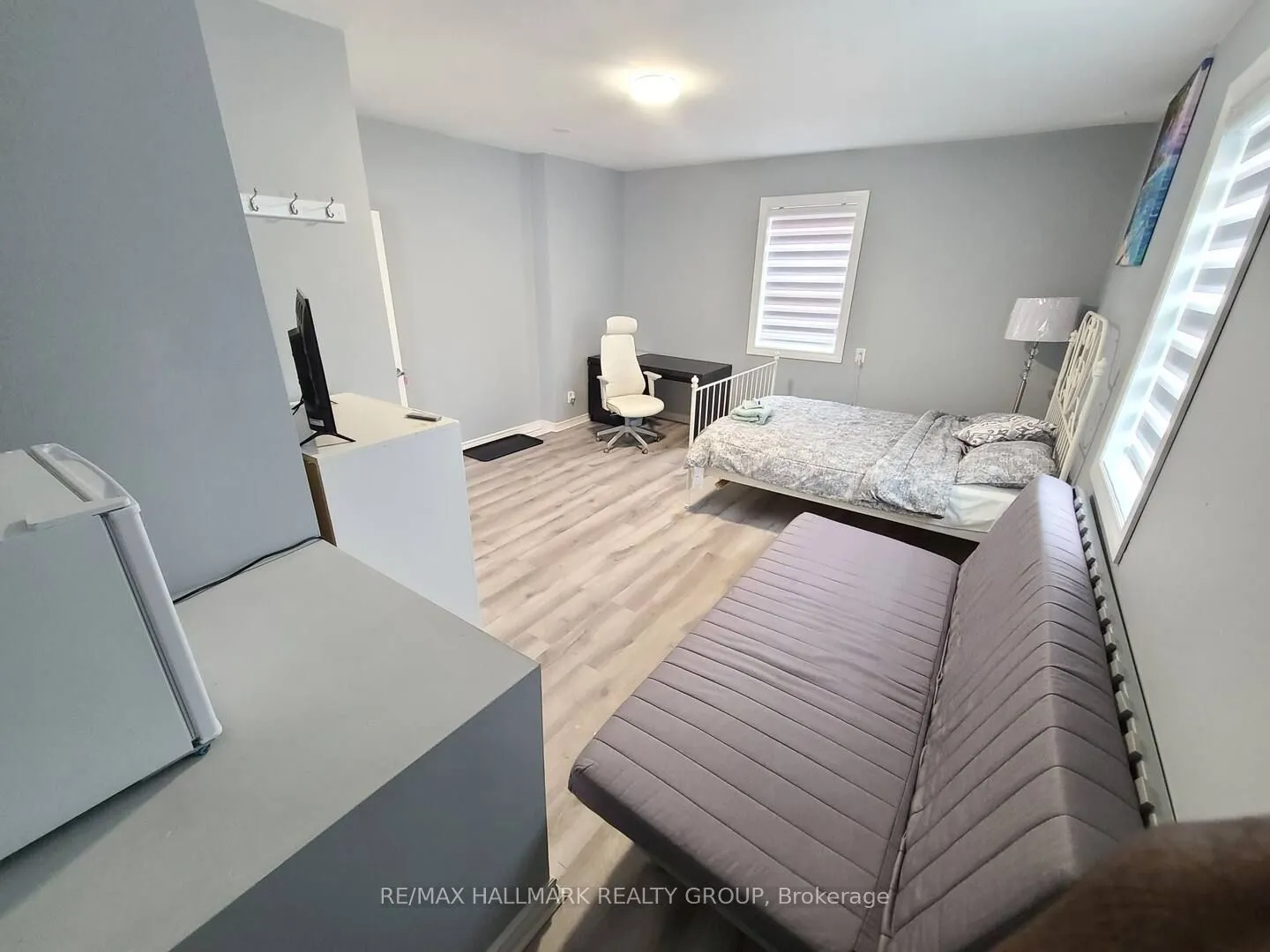 474 SOMERSET Street W