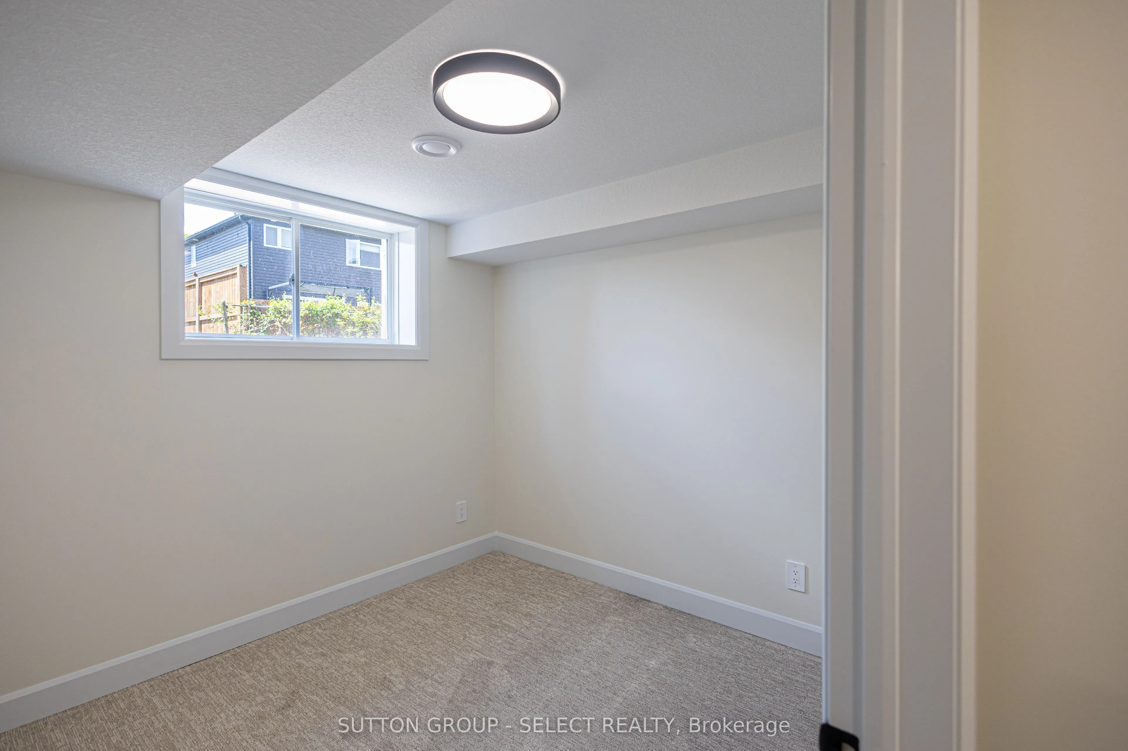 233 Upper Queen Street #26