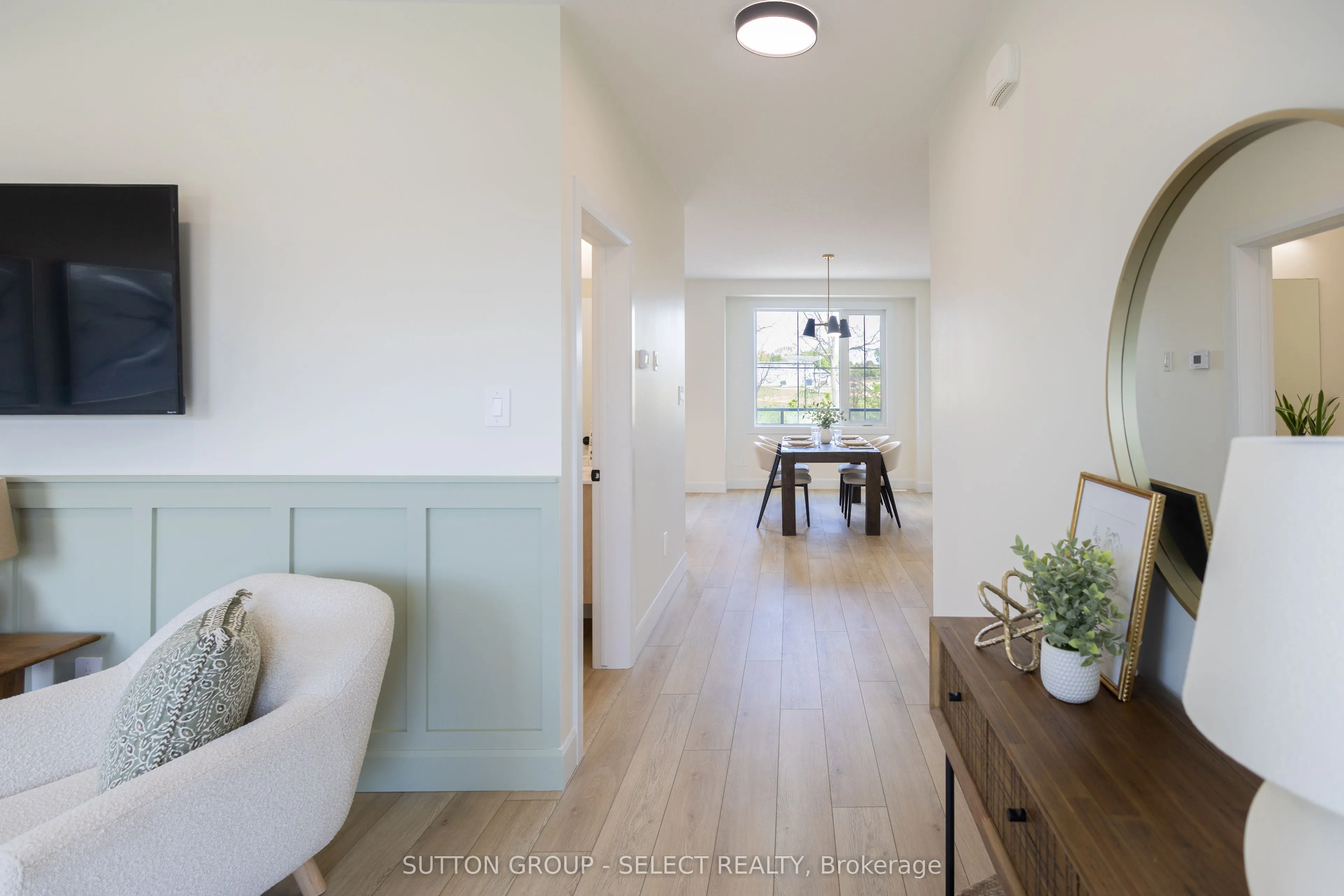 233 Upper Queen Street #26