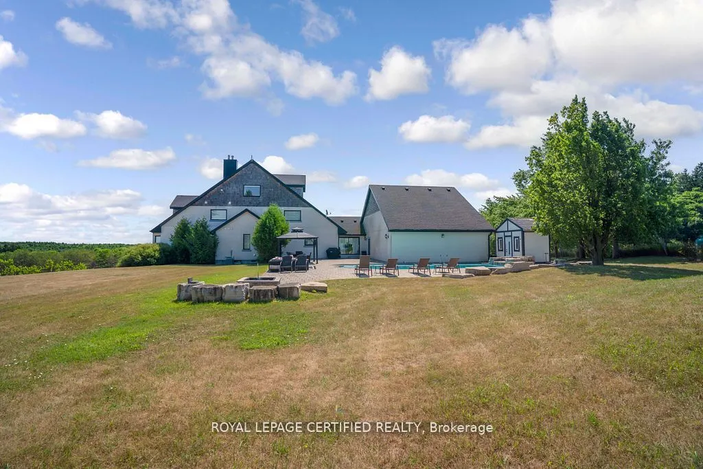 9170 Sideroad 27
