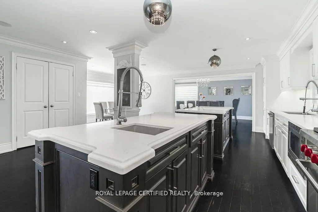 9170 Sideroad 27