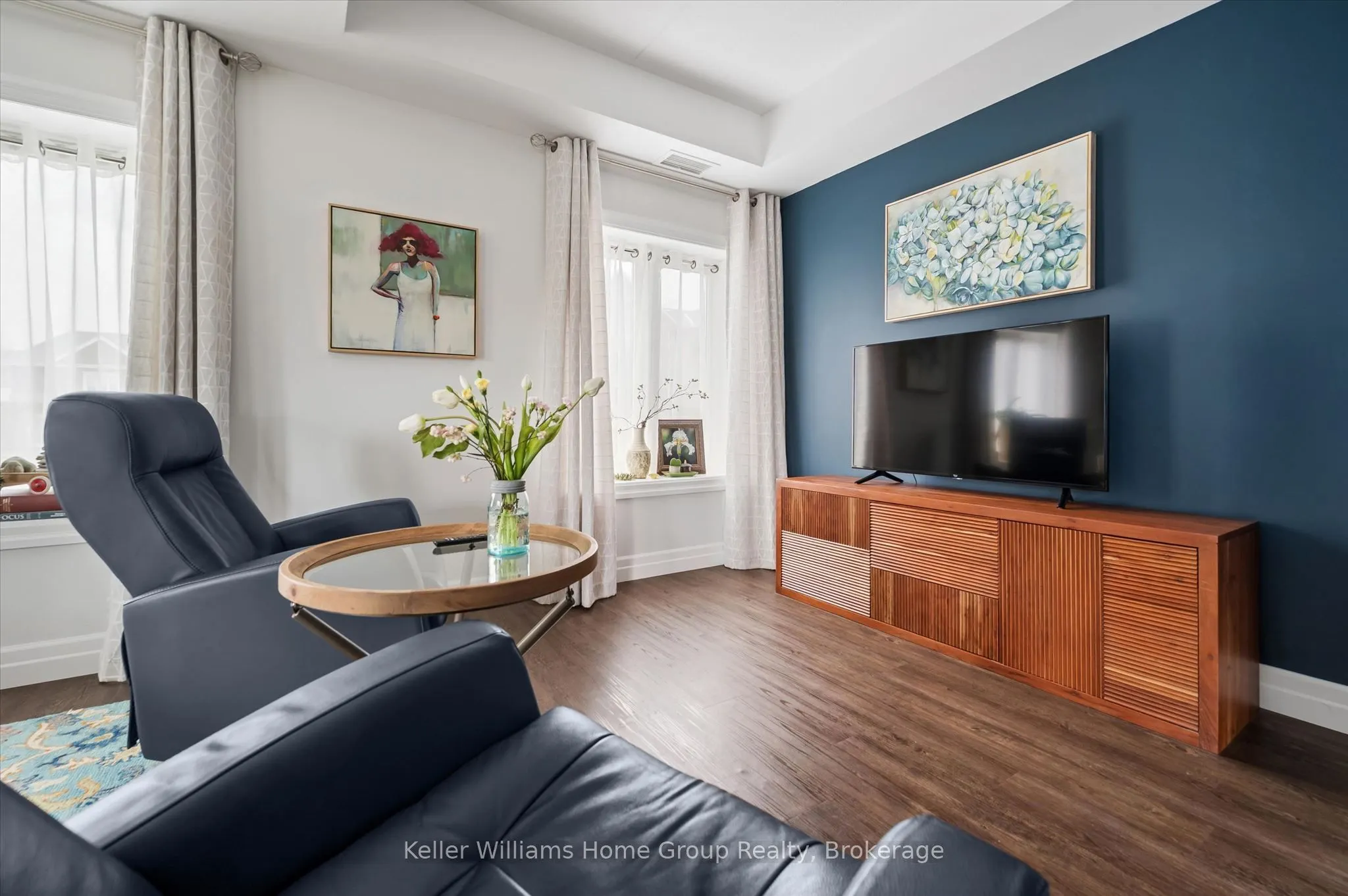 19 Stumpf Street #201