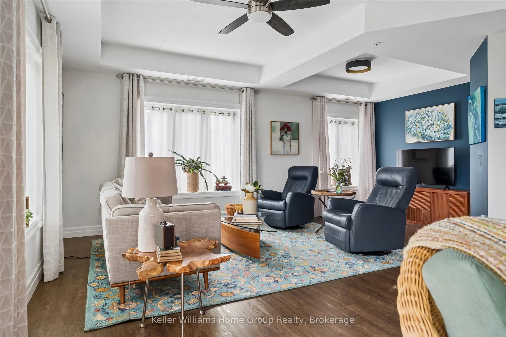19 Stumpf Street #201