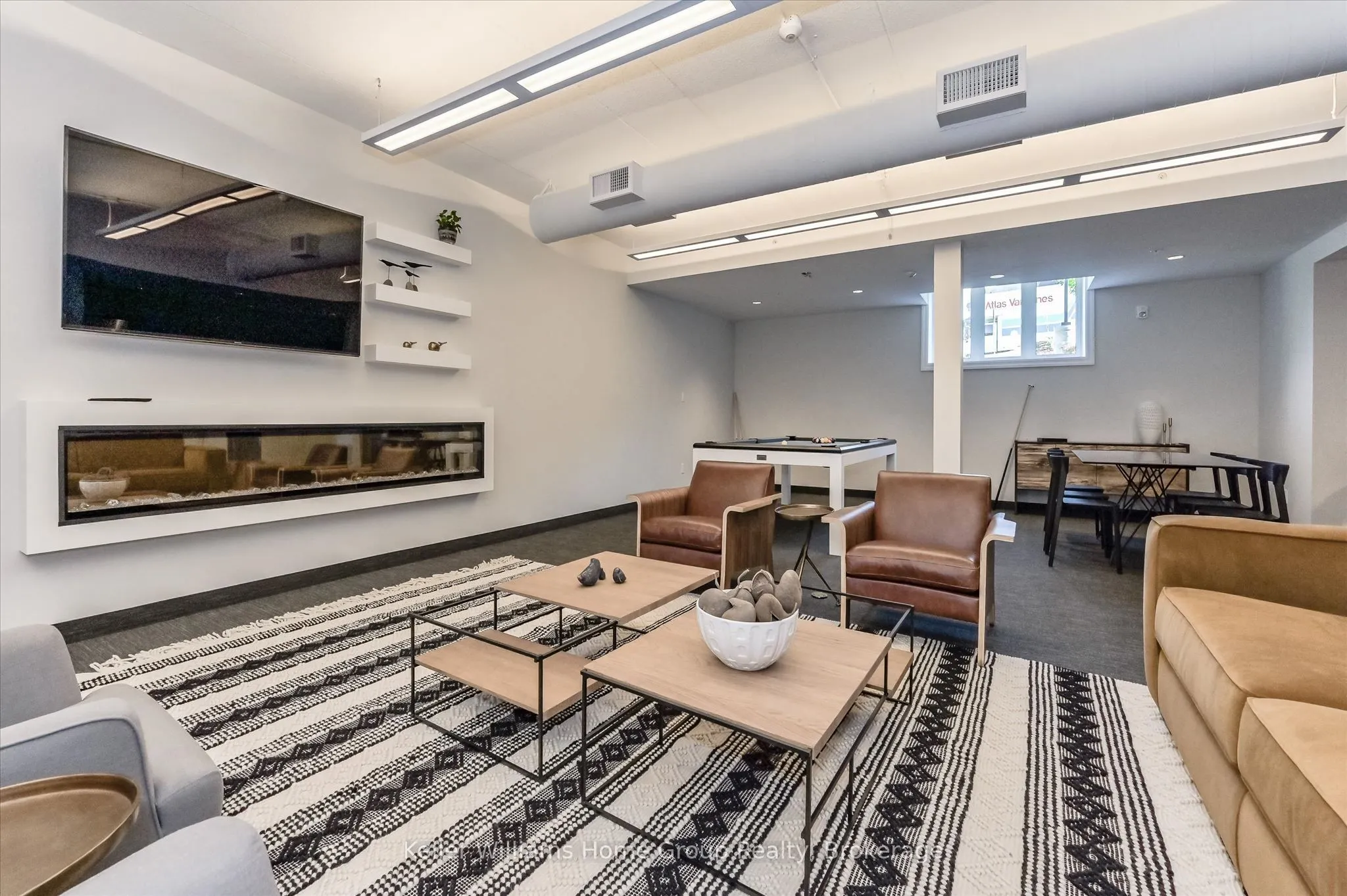 19 Stumpf Street #201