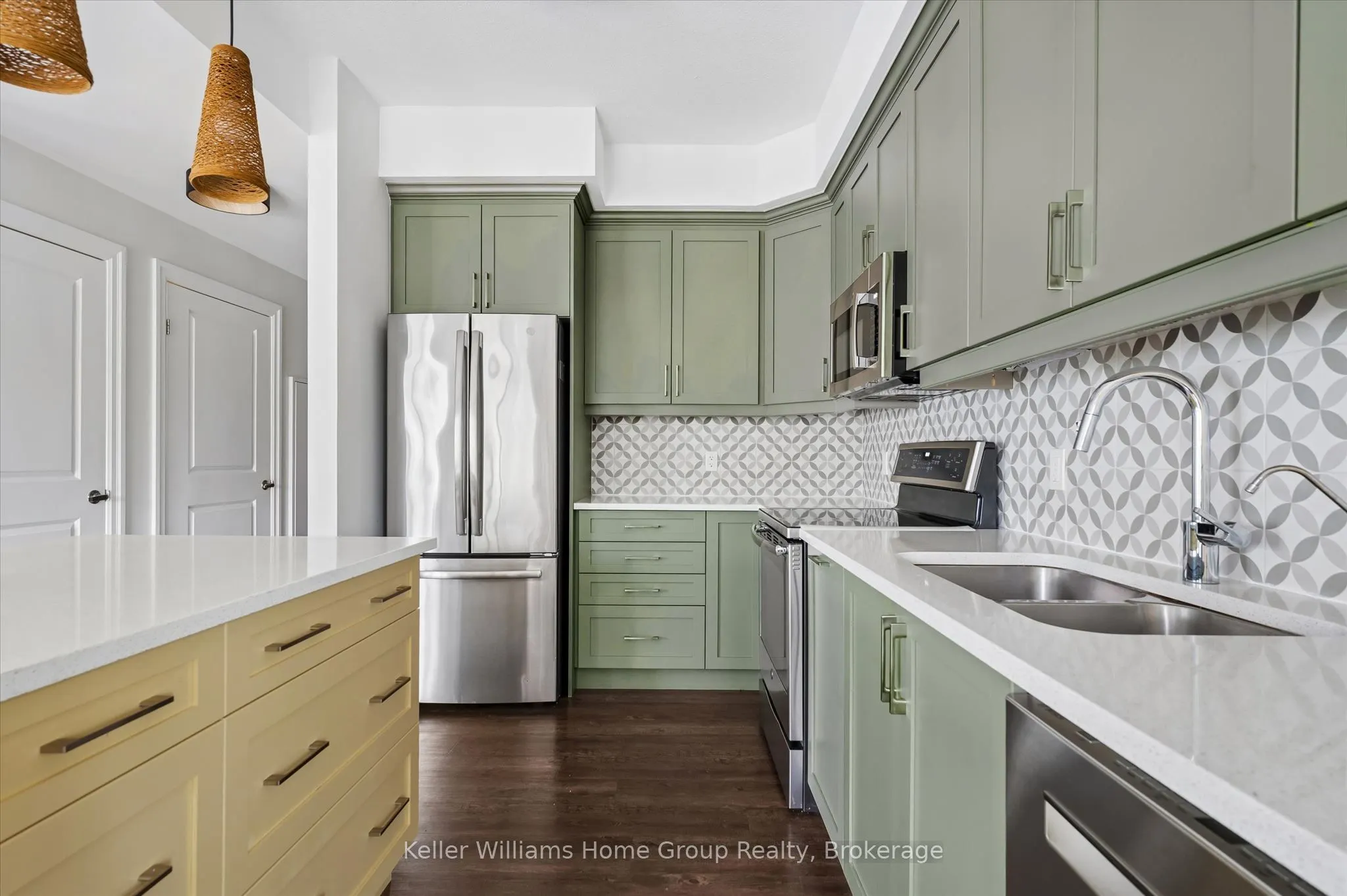 19 Stumpf Street #201