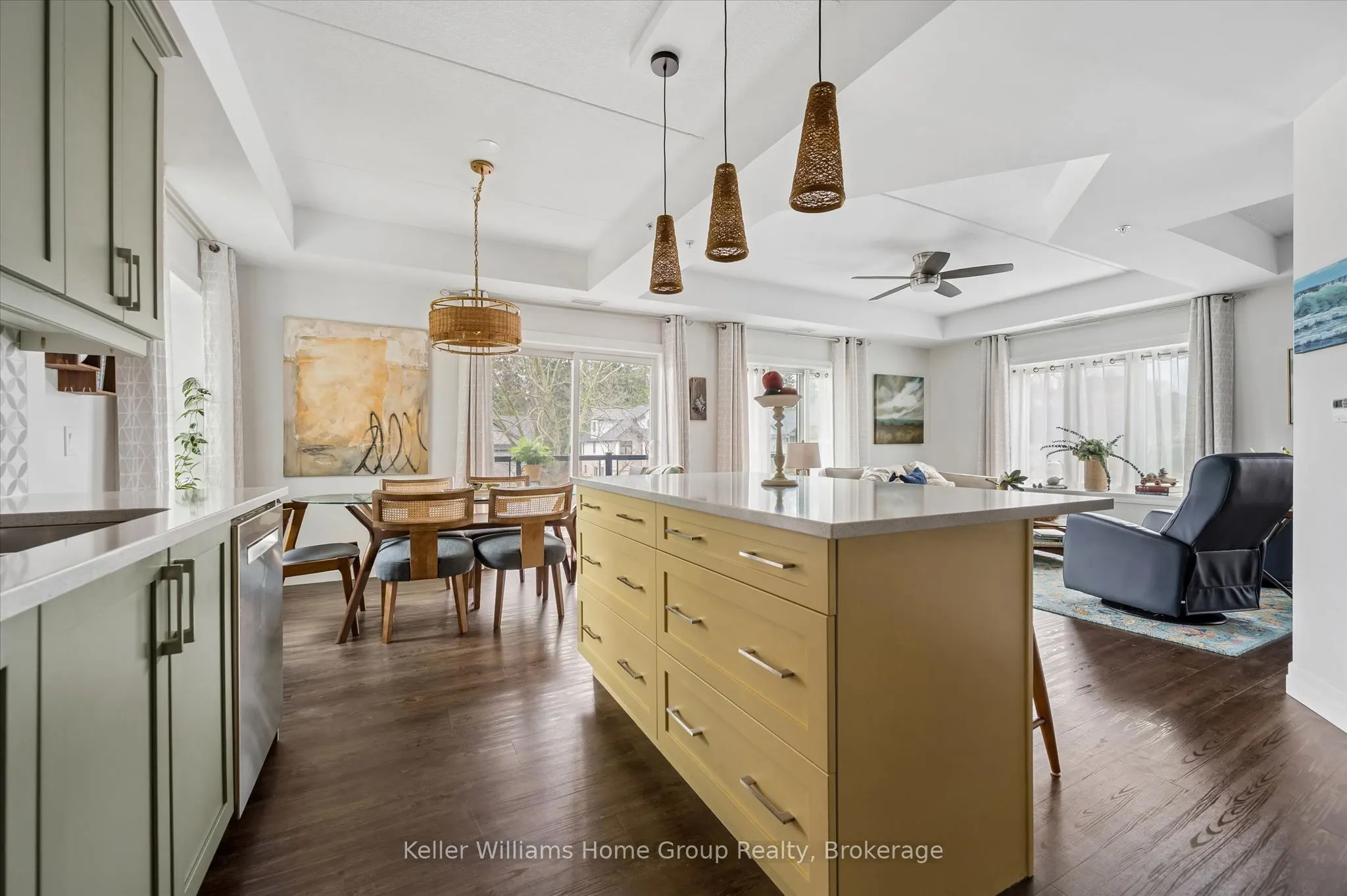 19 Stumpf Street #201