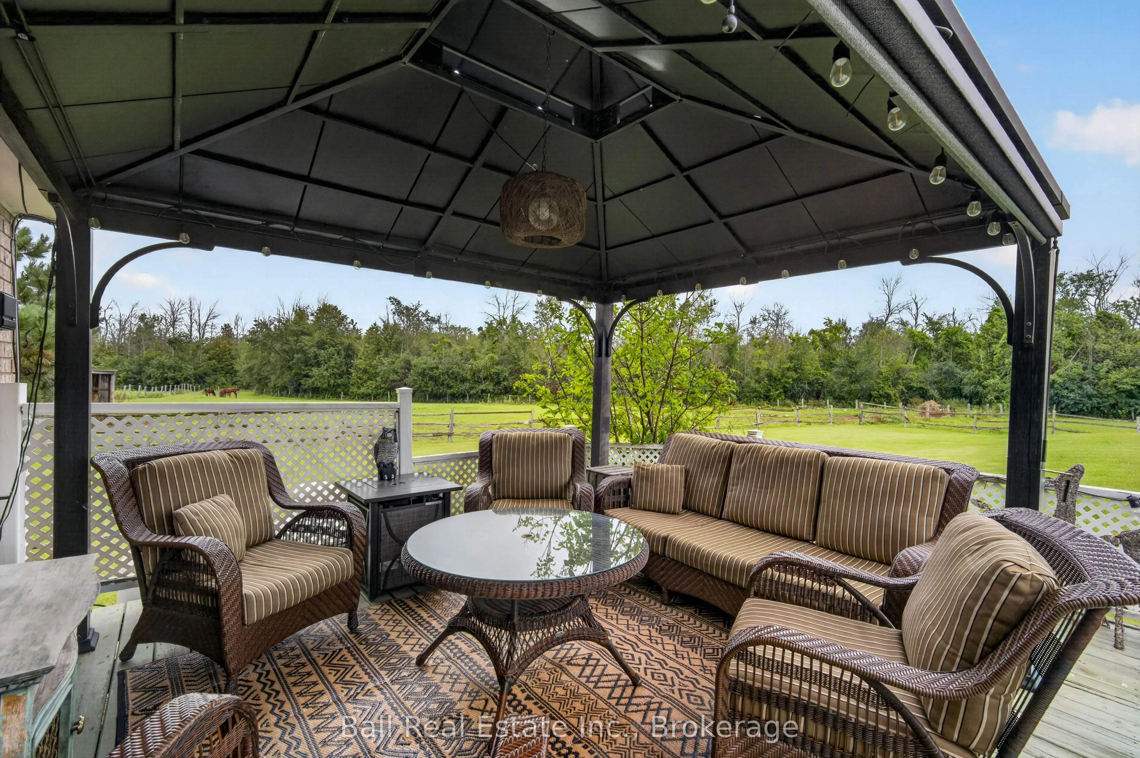 92 Cricket Hollow Road