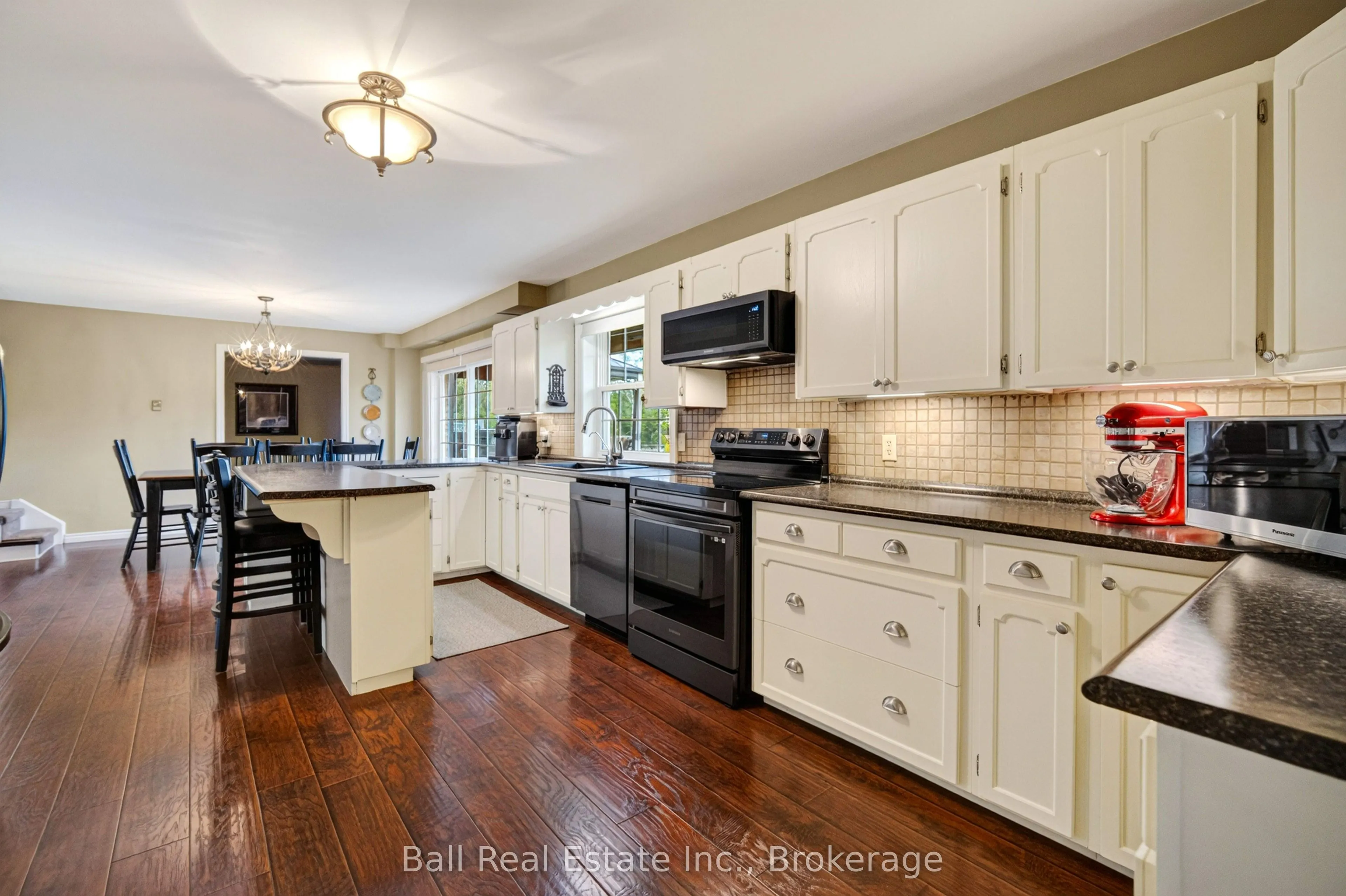 92 Cricket Hollow Road