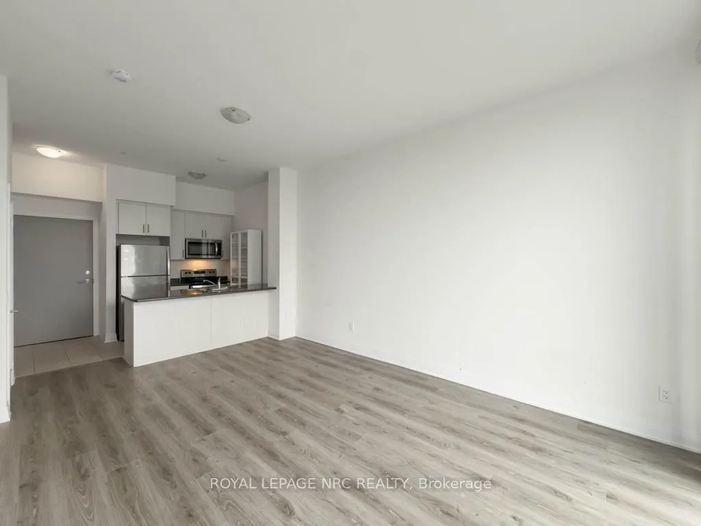 16 Concord Place #632