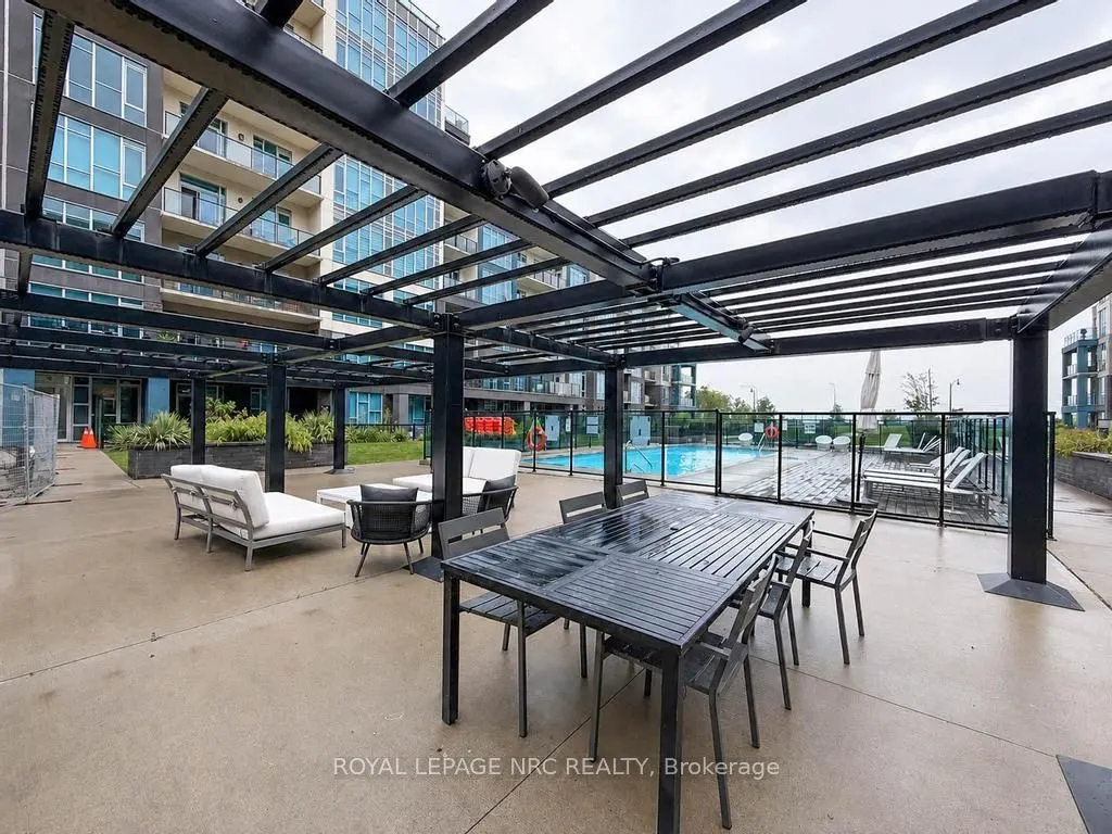 16 Concord Place #632