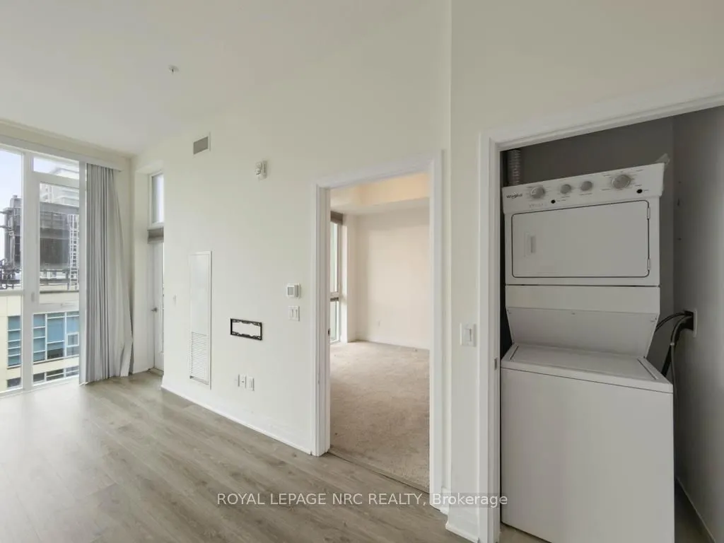 16 Concord Place #632