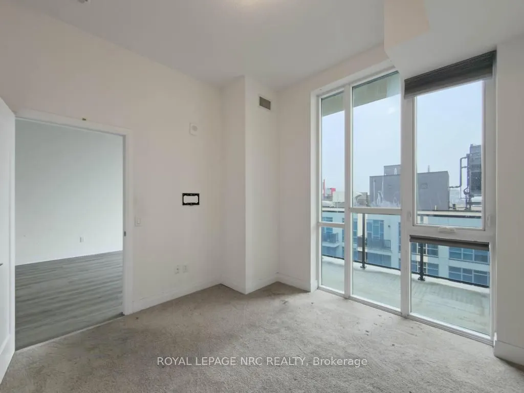 16 Concord Place #632