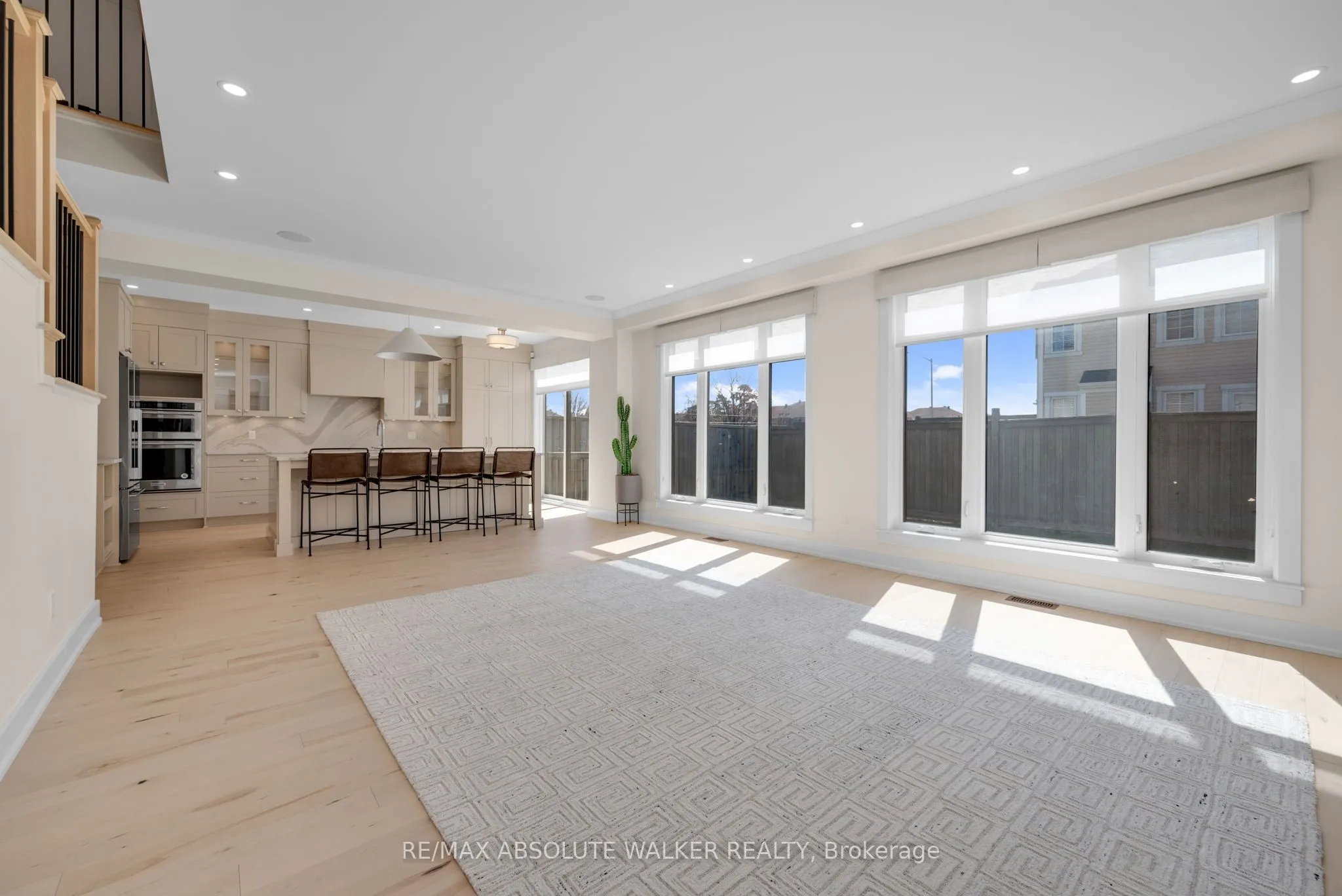 501 EGRET Way