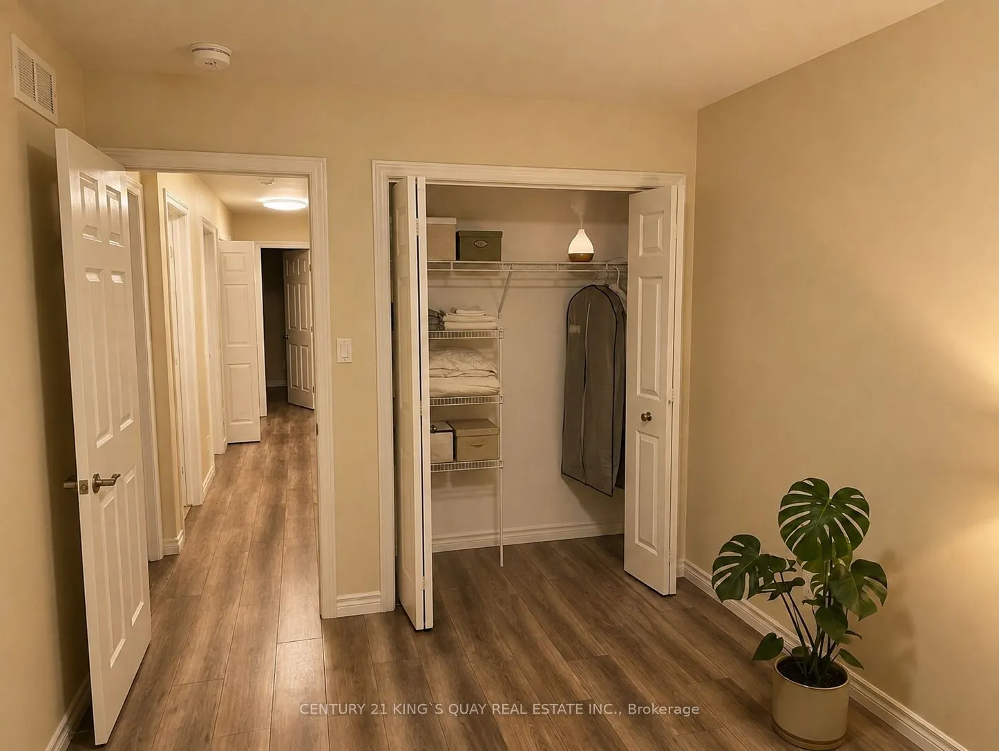5 Ledgerock Court