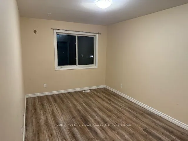5 Ledgerock Court