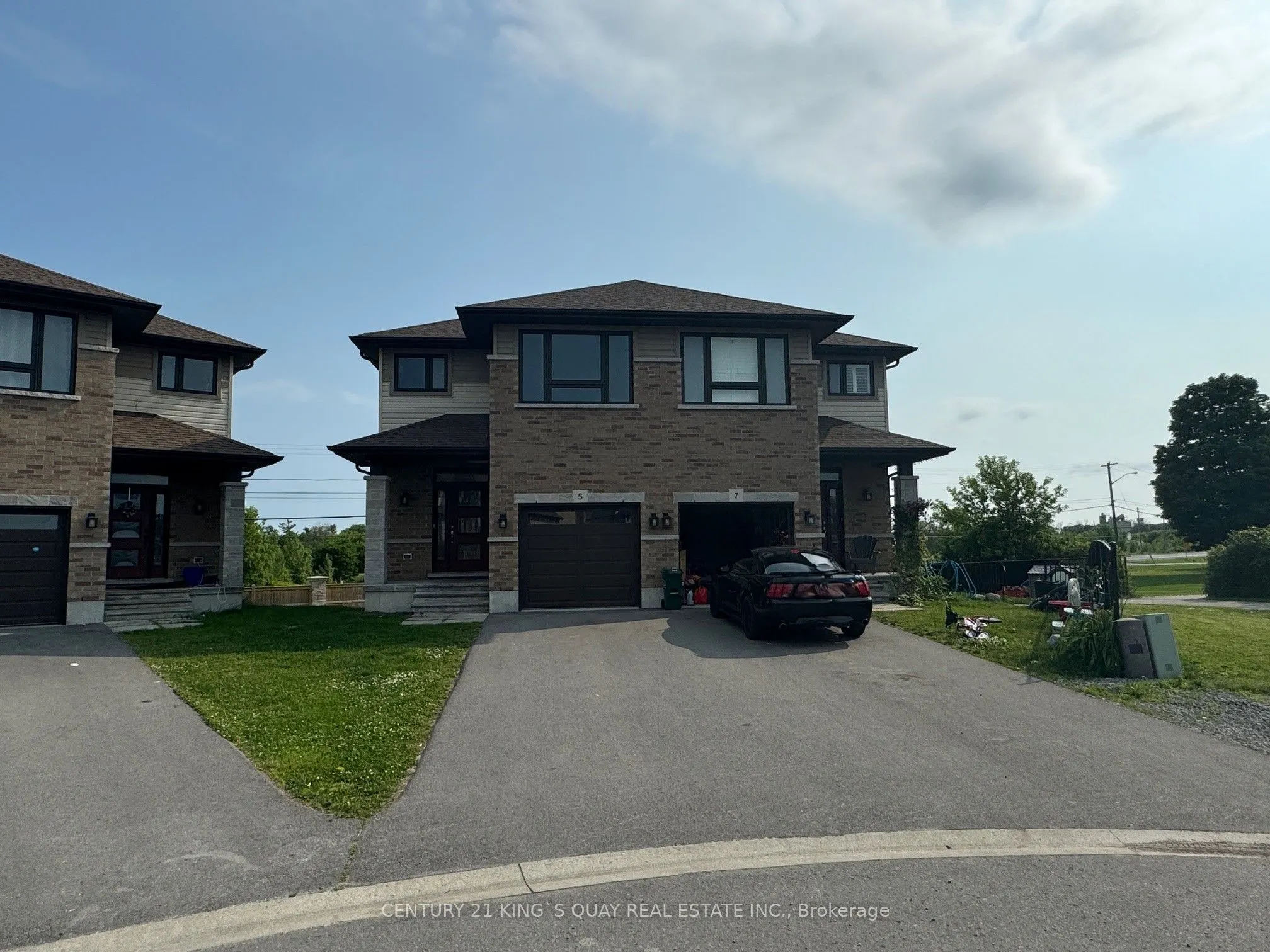 5 Ledgerock Court