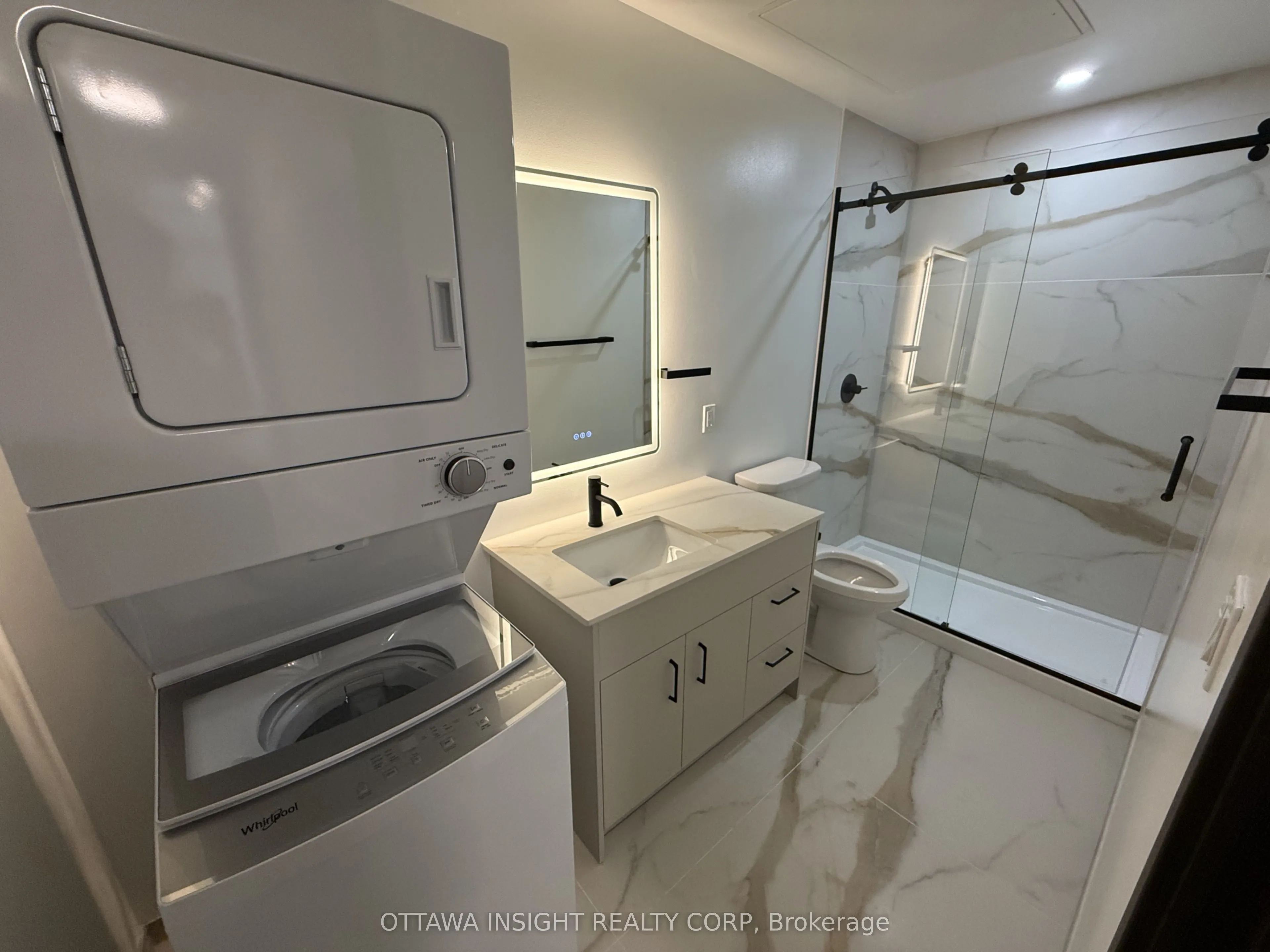 266 Carruthers Avenue #4