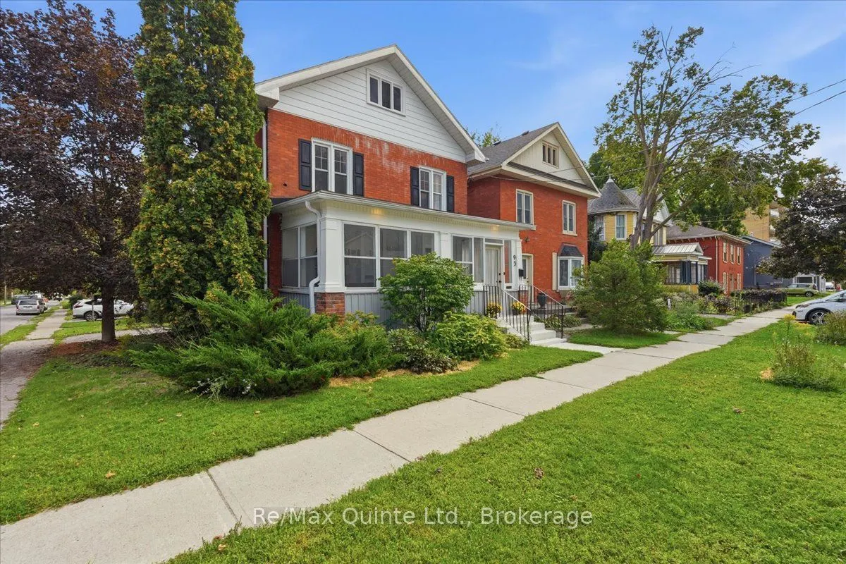 95 Victoria Avenue