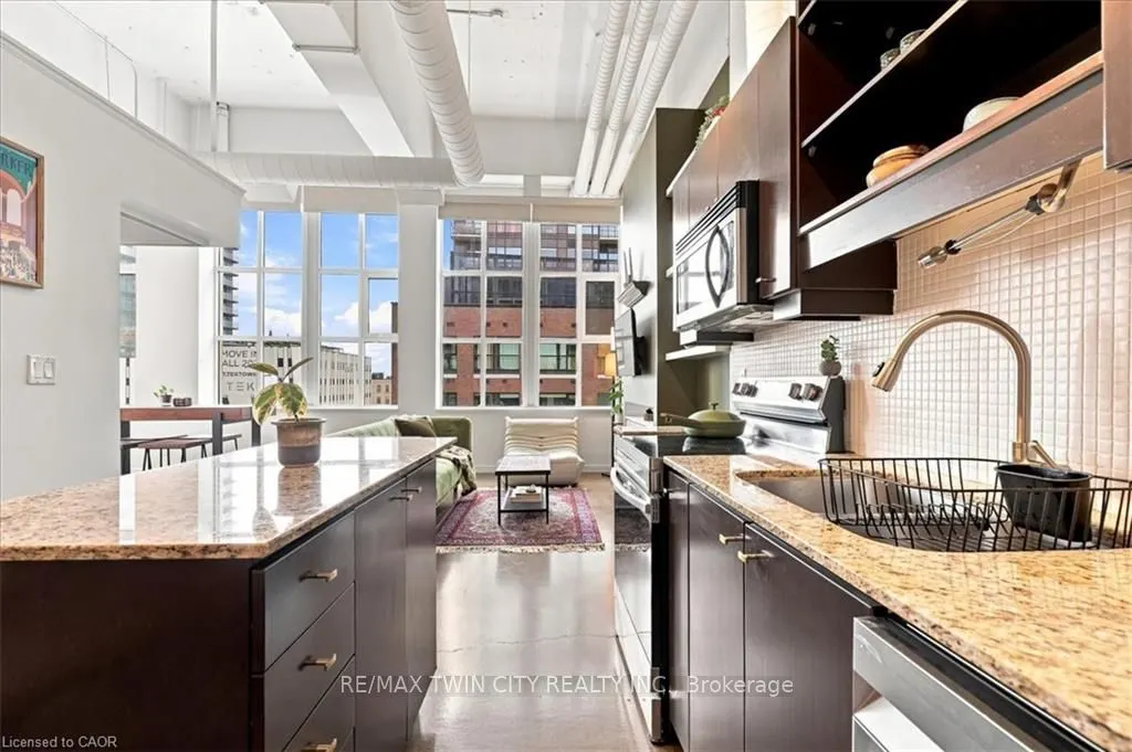 410 King Street W #408