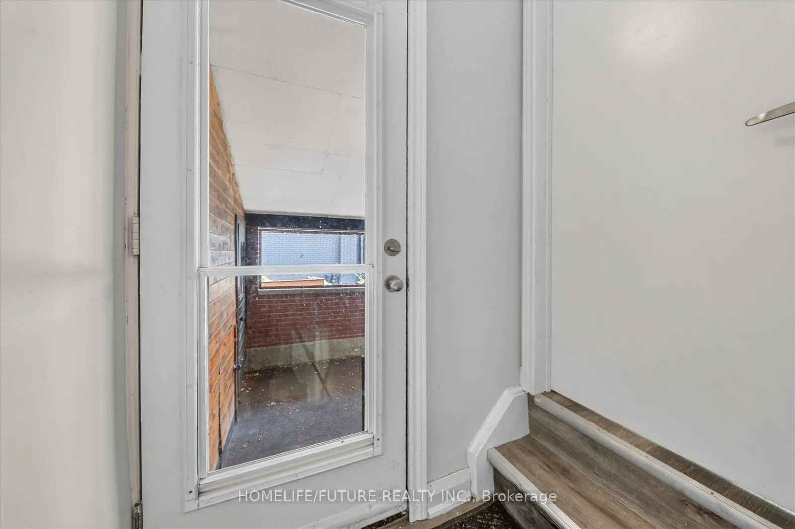 7 Cardill Crescent