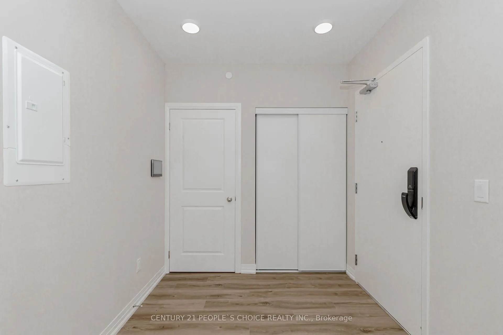 50 HERRICK Avenue #206