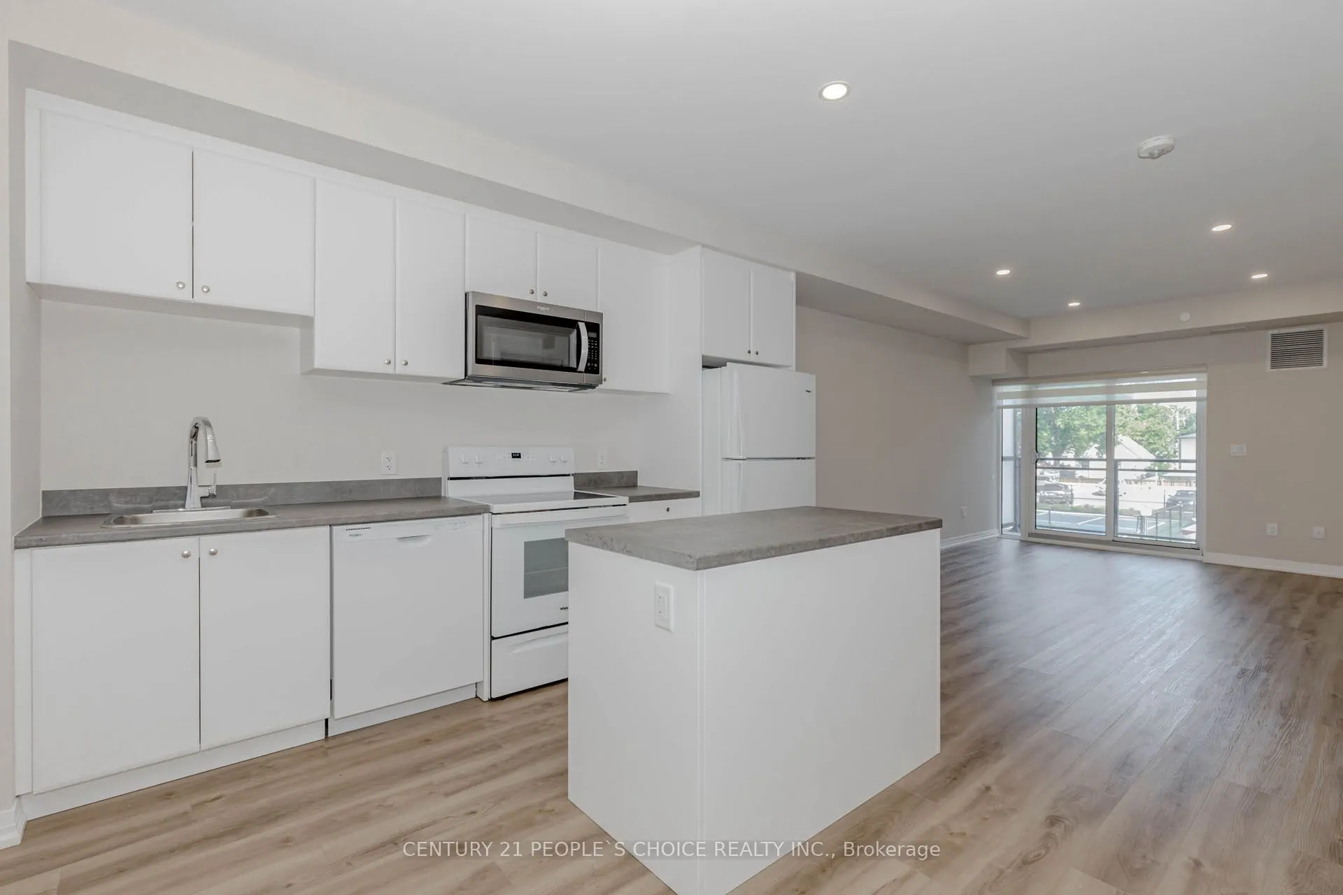 50 HERRICK Avenue #206