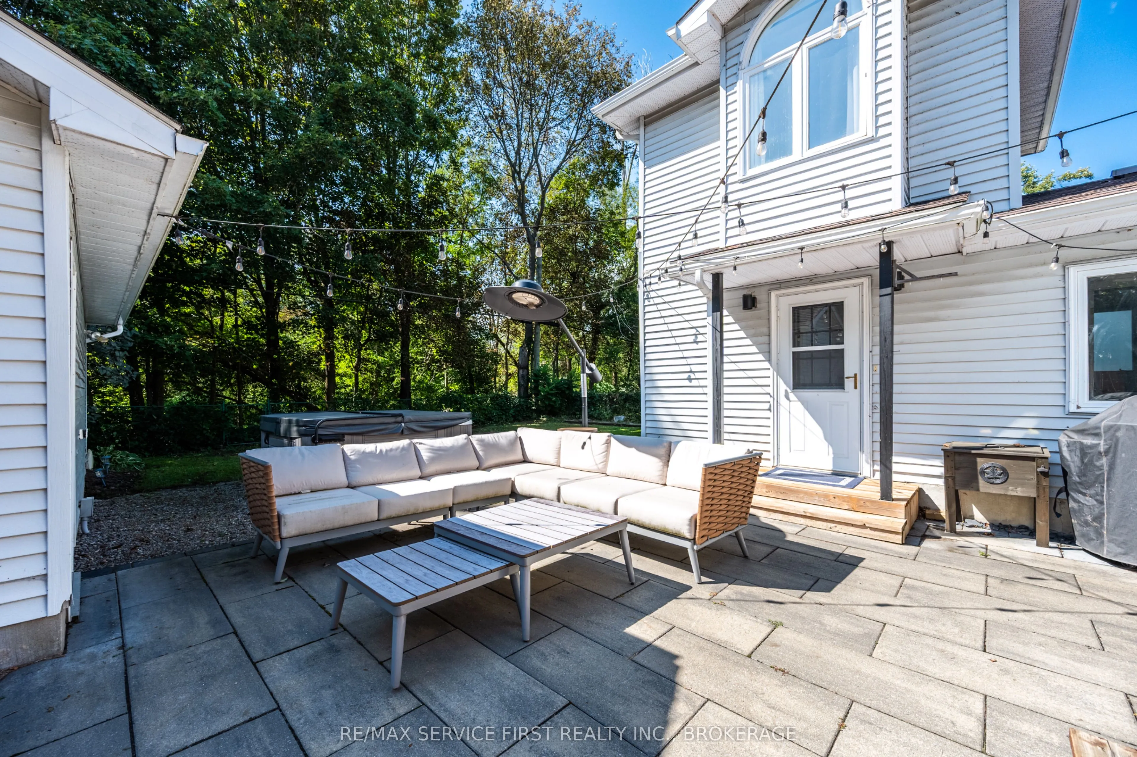 447 McEwen Drive