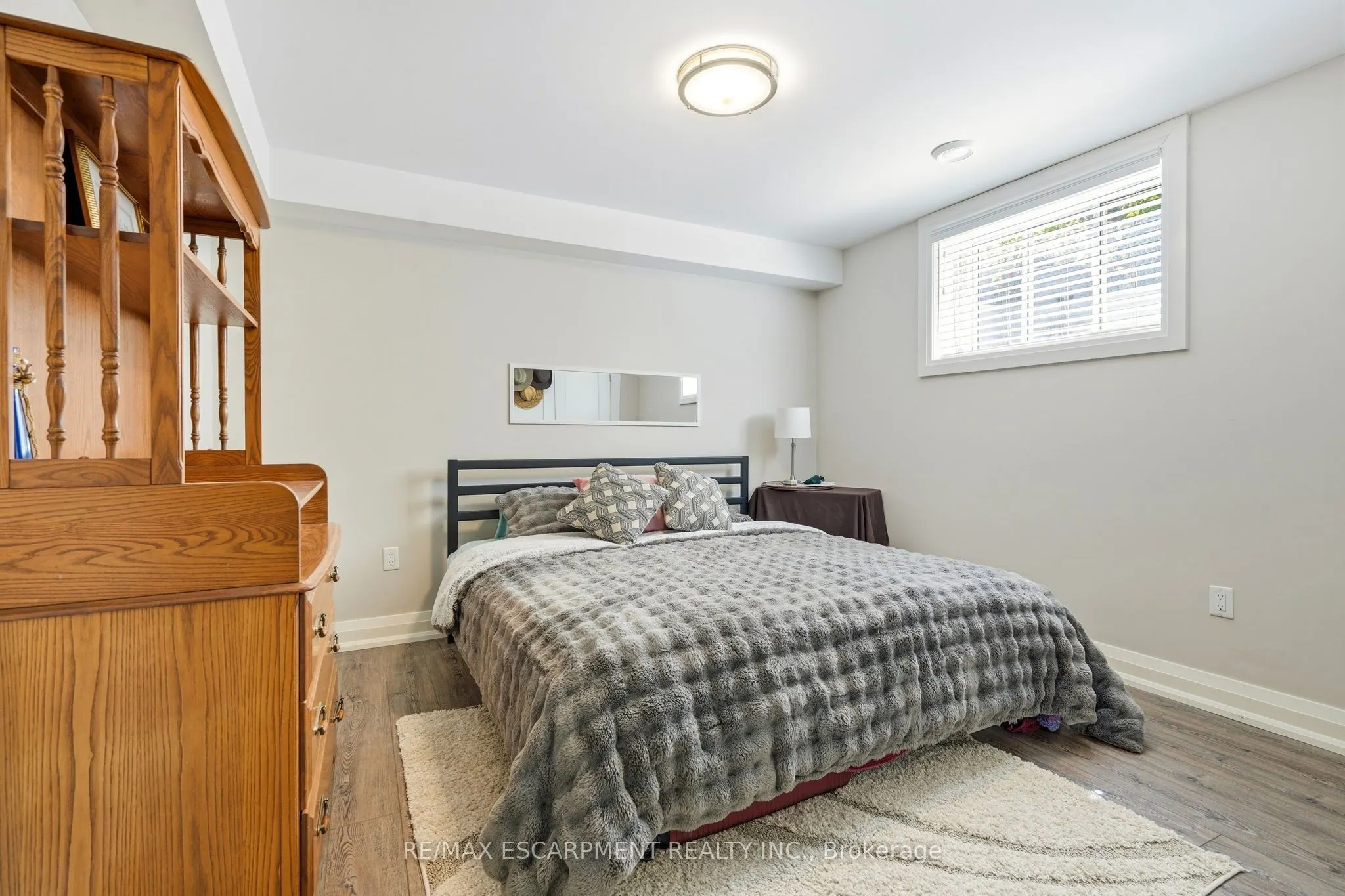 42 Carlton Avenue