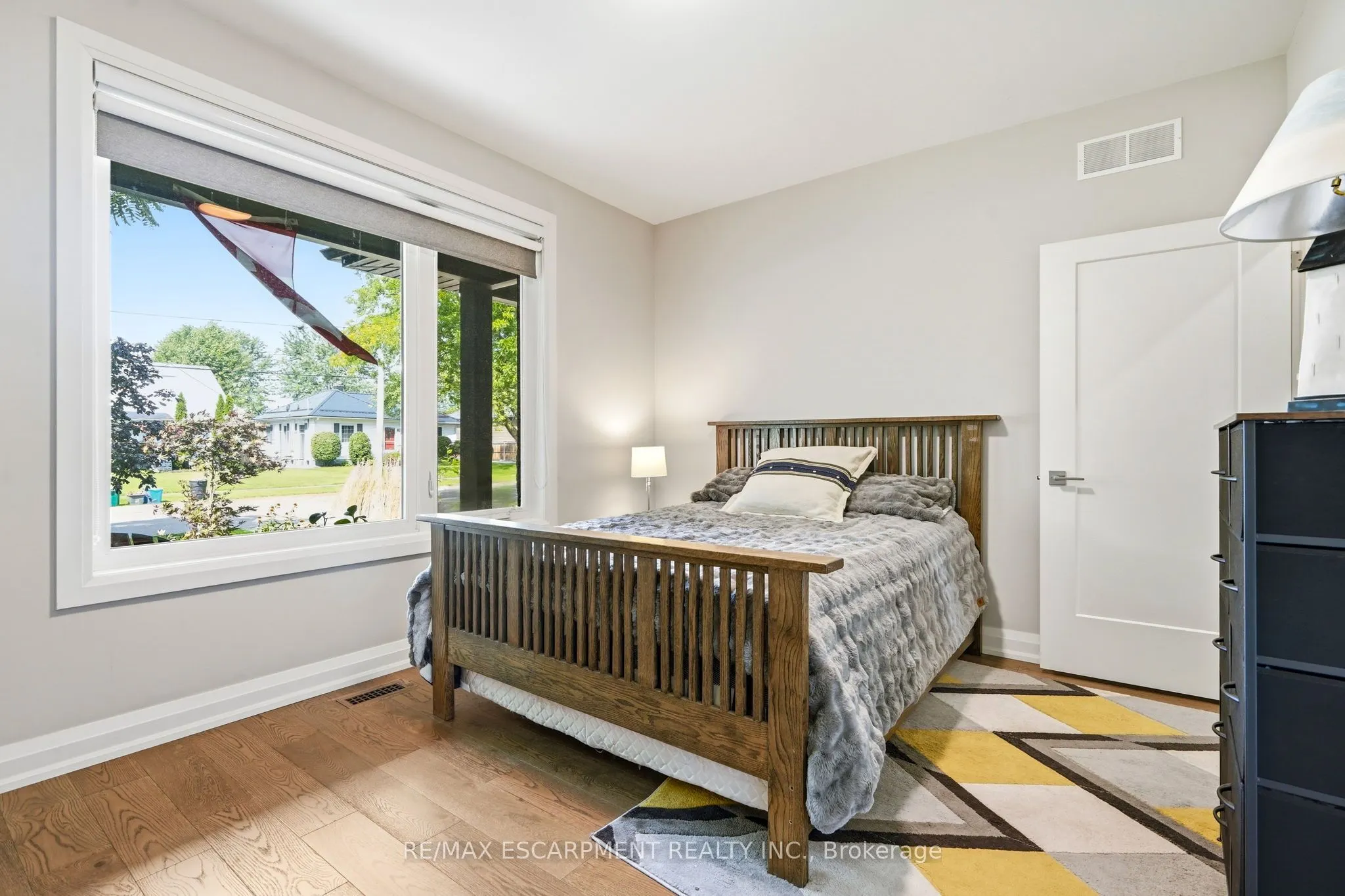 42 Carlton Avenue