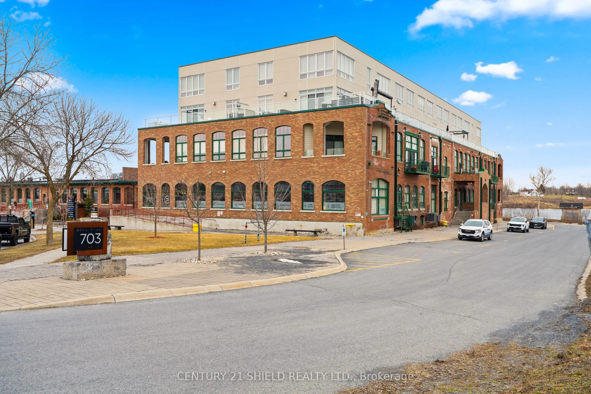 703 Cotton Mill Street #304