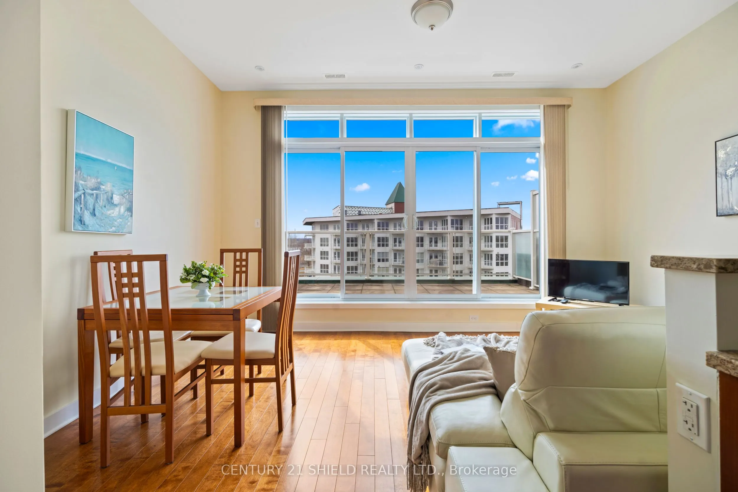 703 Cotton Mill Street #304