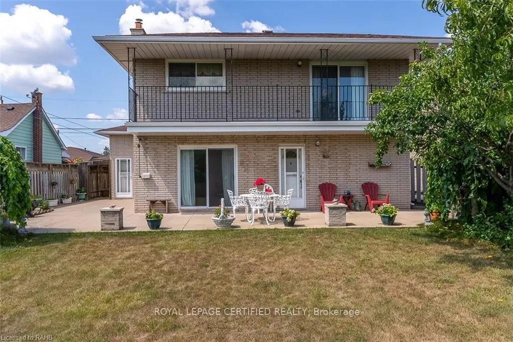 216 Margaret Avenue #Lower