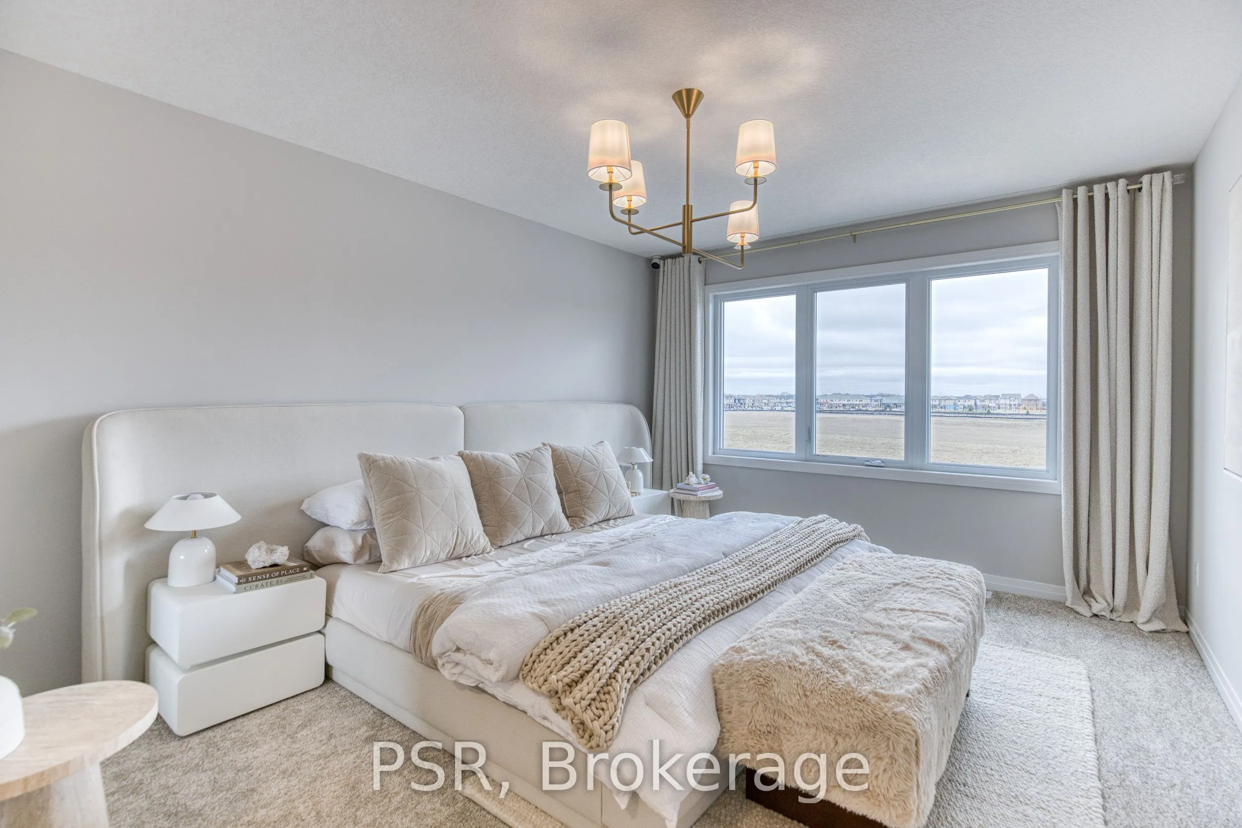 200 Rivergreen Crescent
