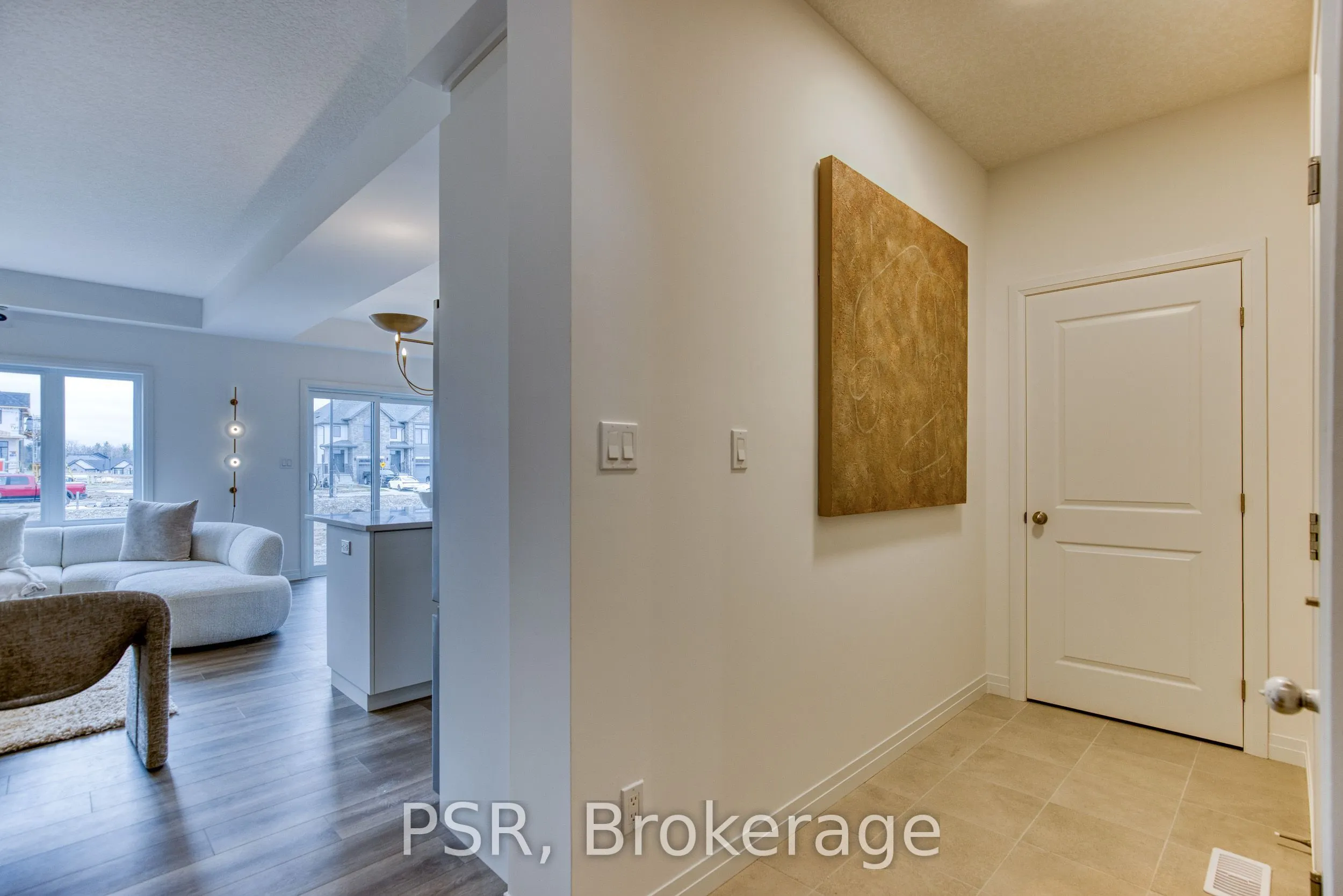 200 Rivergreen Crescent