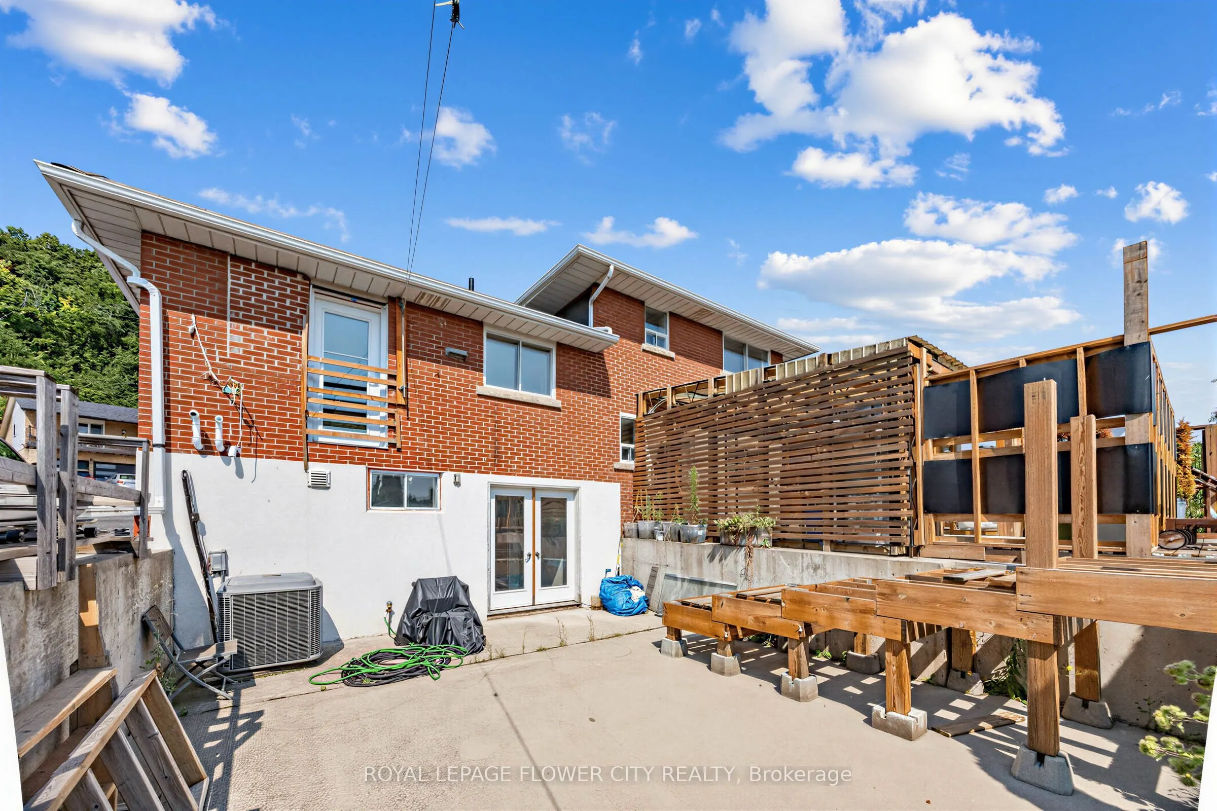 79 Kimberly Drive