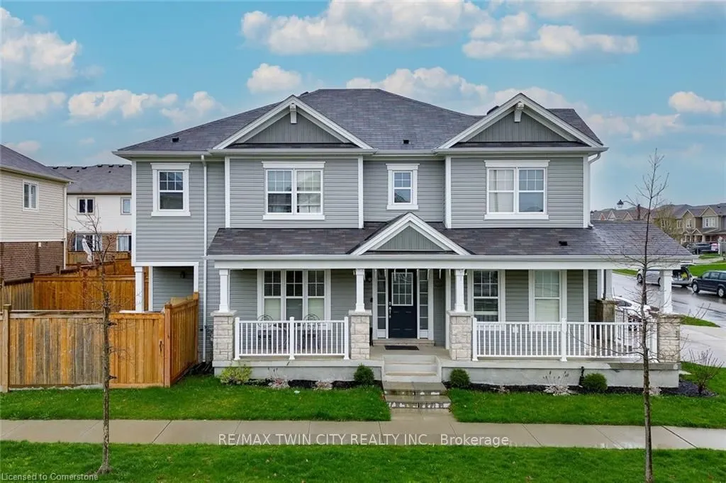18 Blue Oak Street