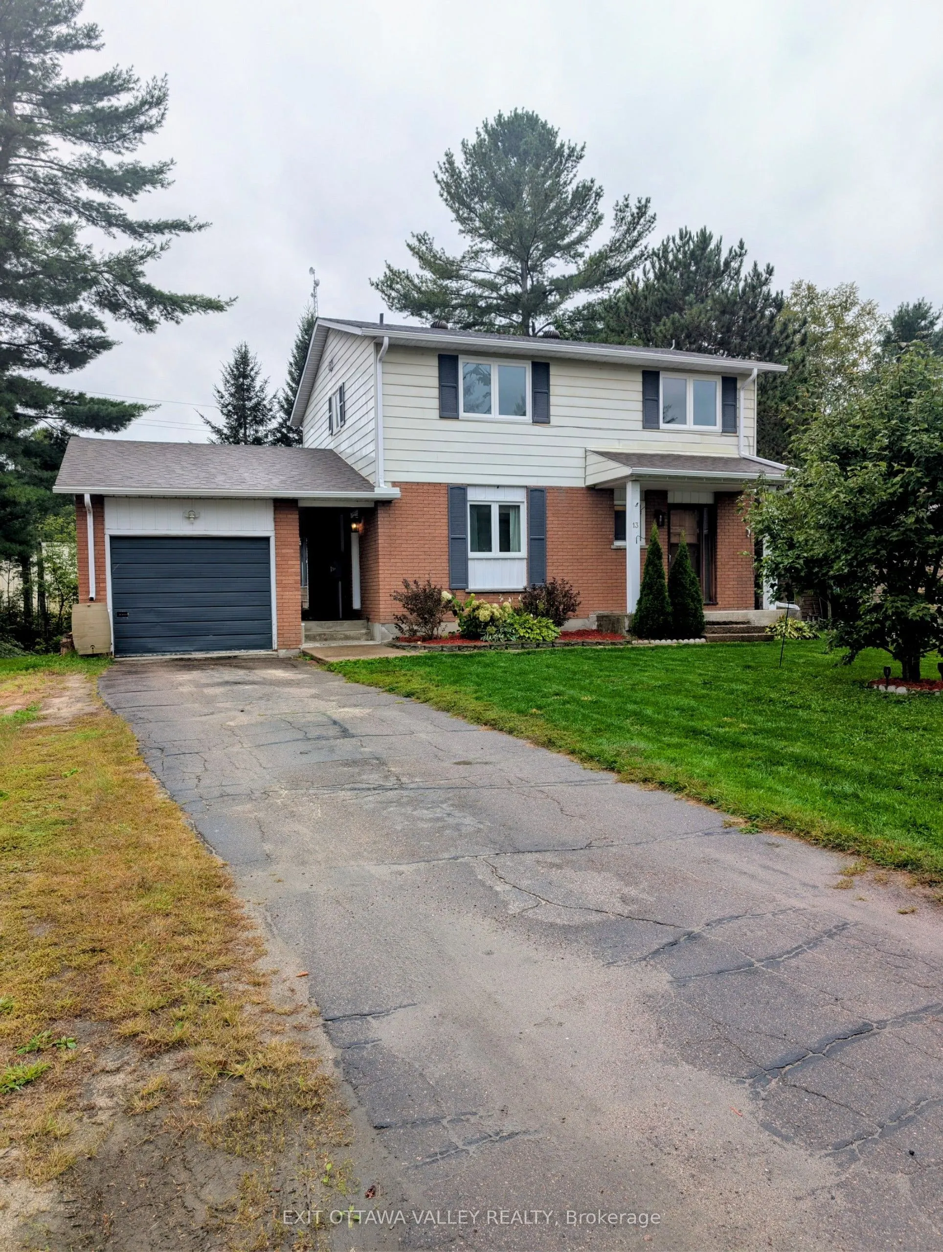 13 Tamarack Street