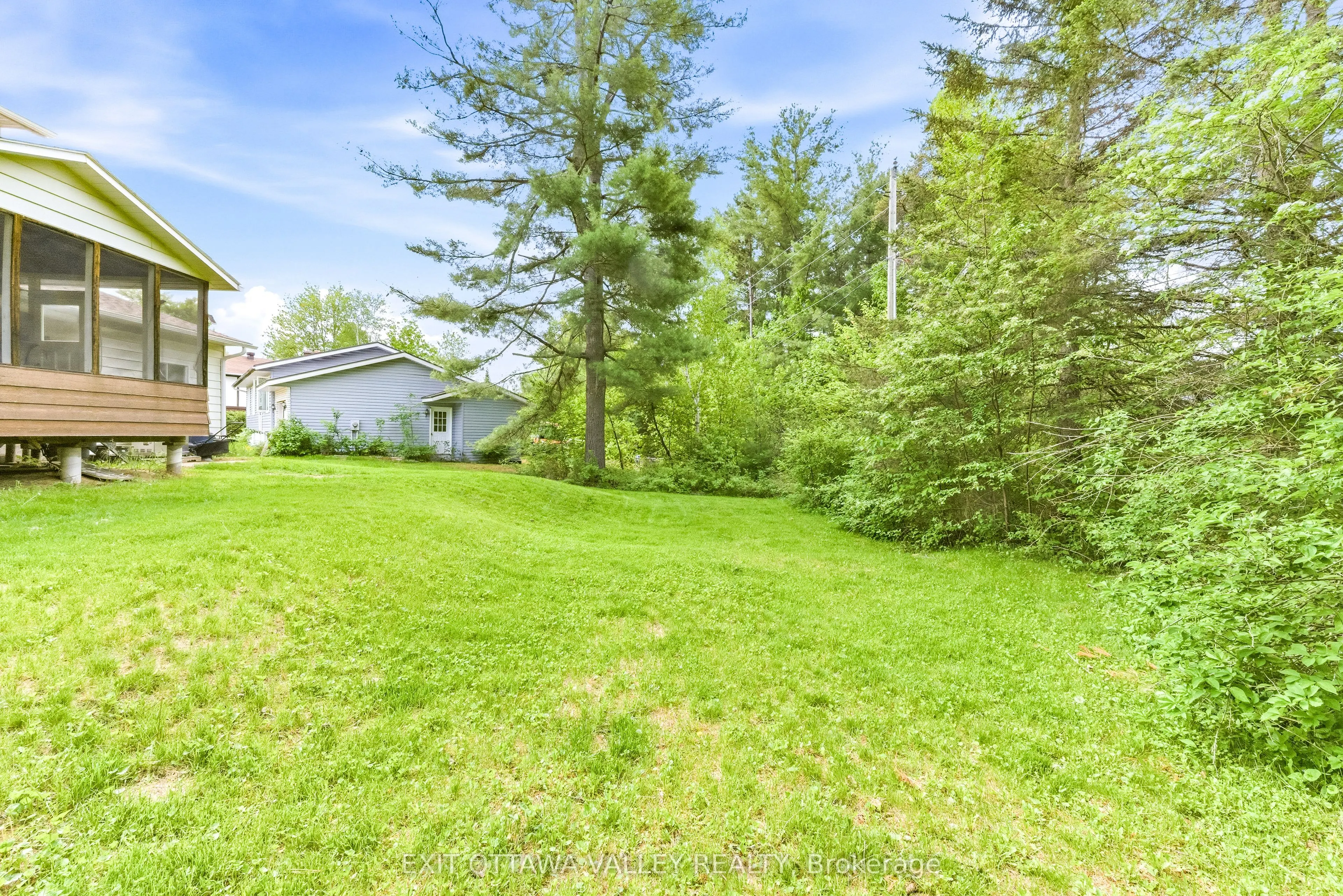13 Tamarack Street