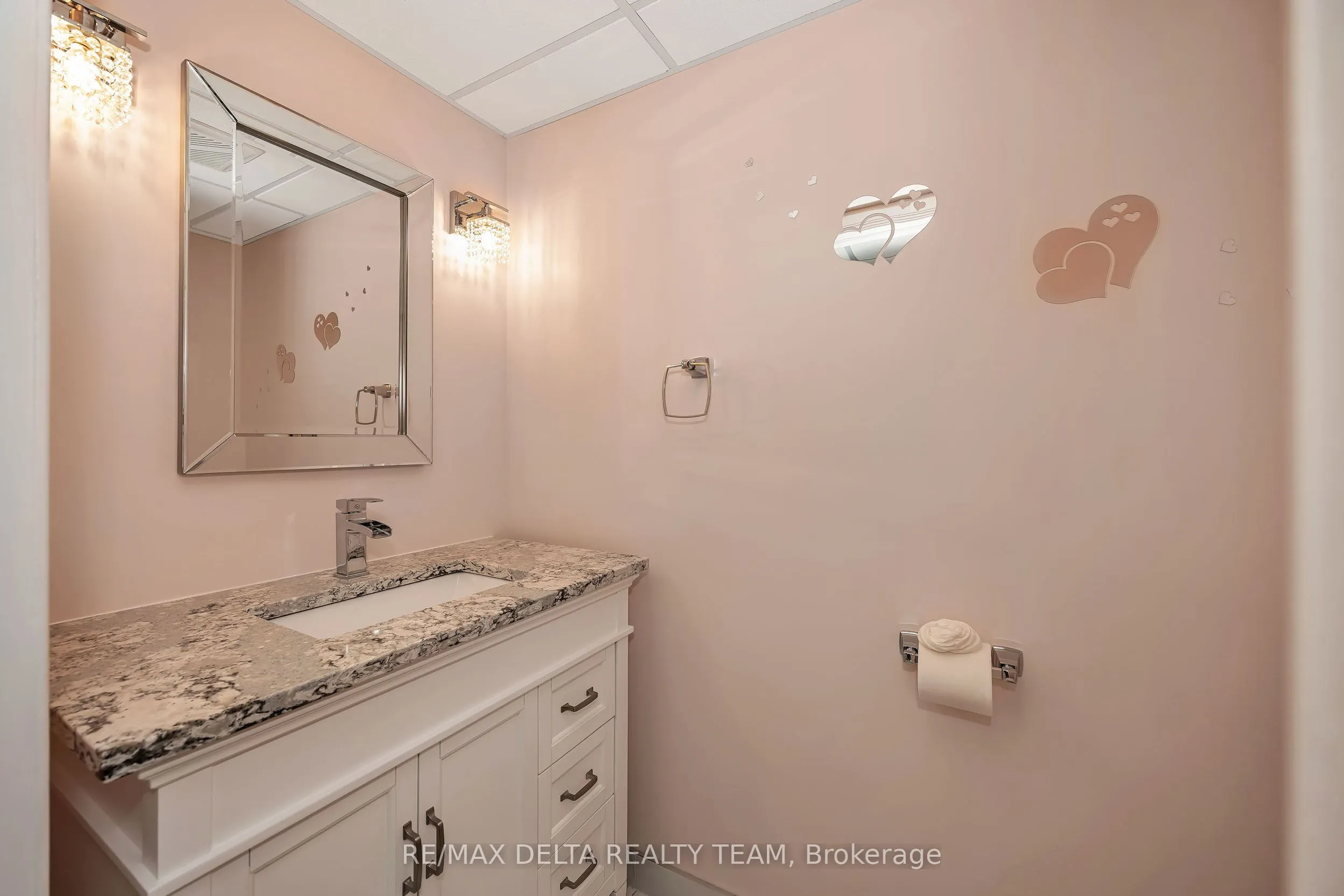 253 Cityview Crescent
