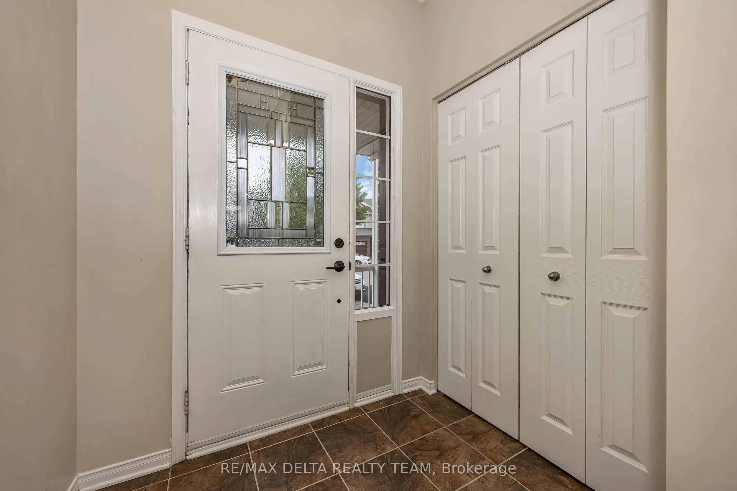 253 Cityview Crescent