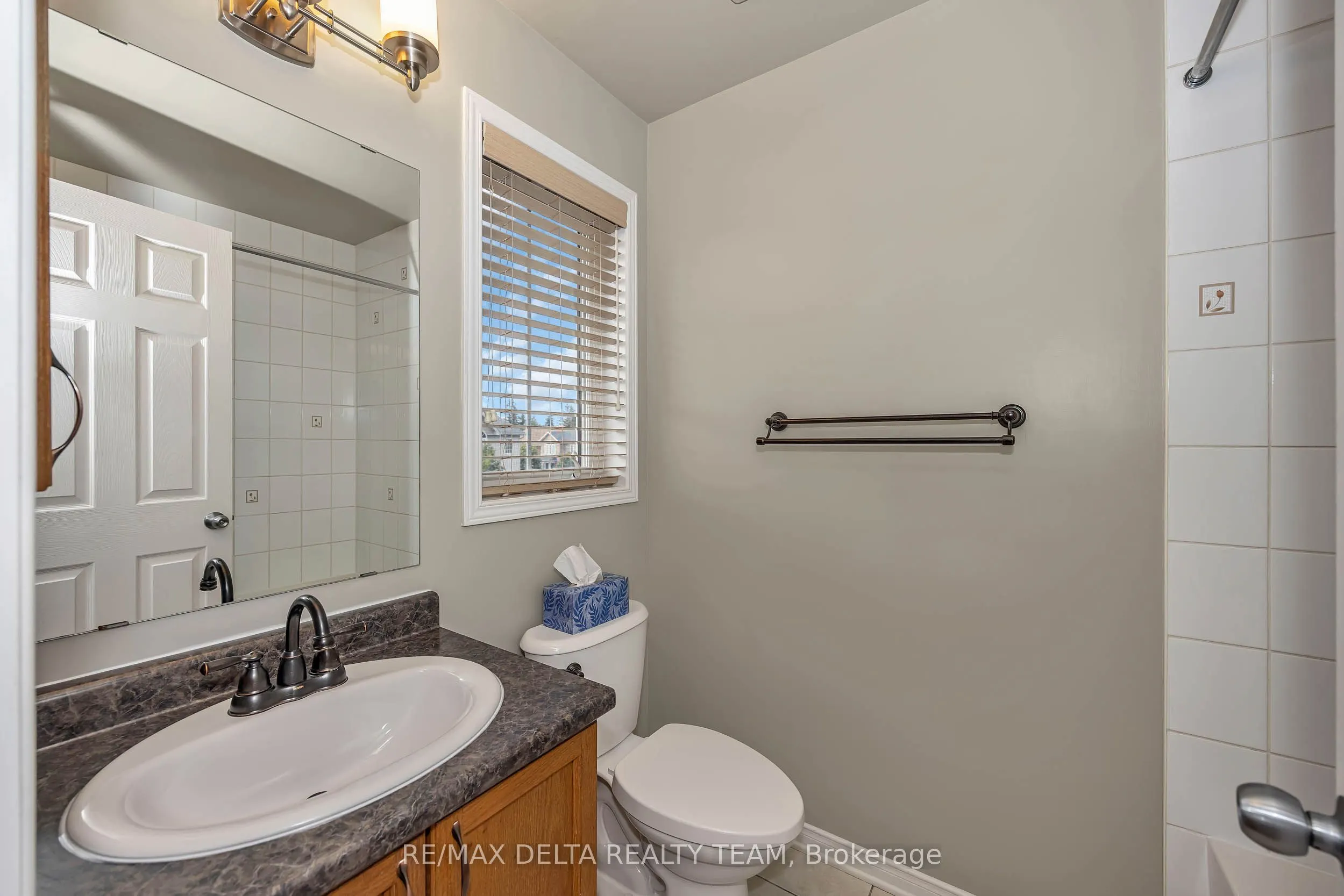 253 Cityview Crescent
