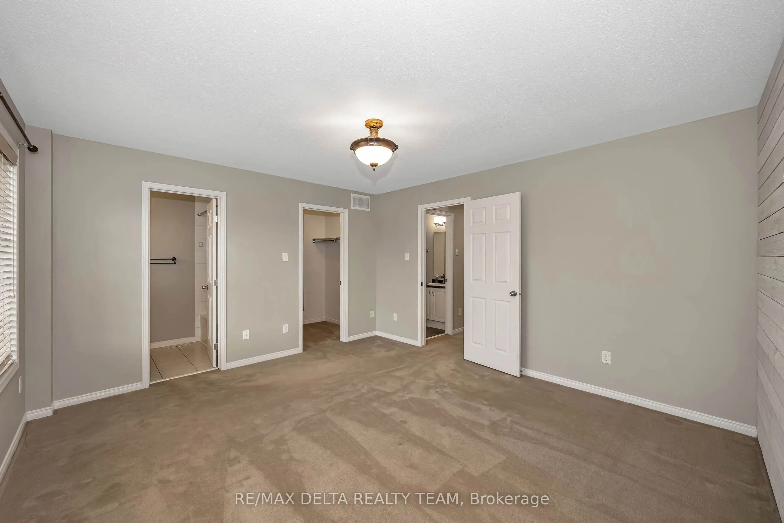 253 Cityview Crescent
