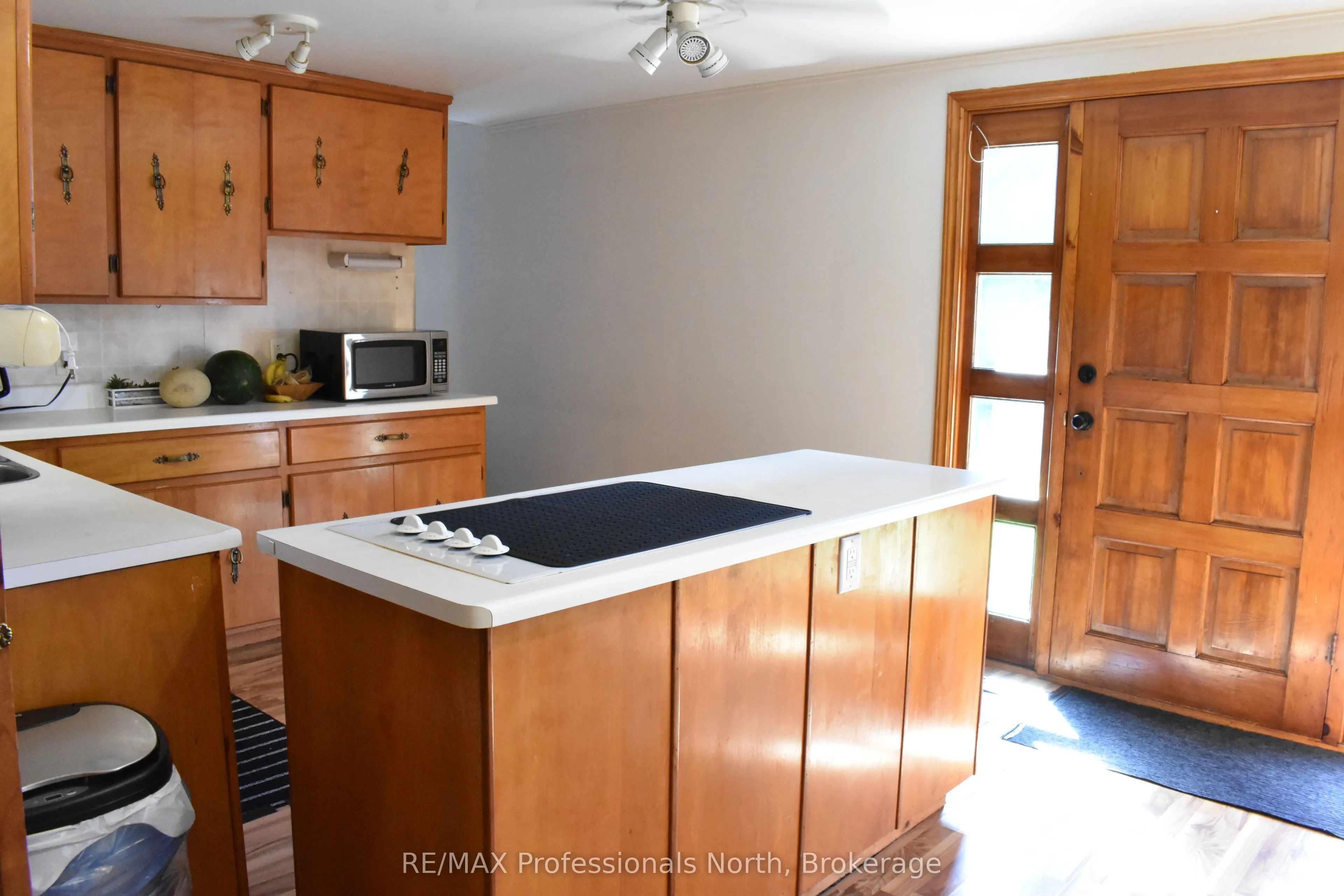 8111 County Road 503