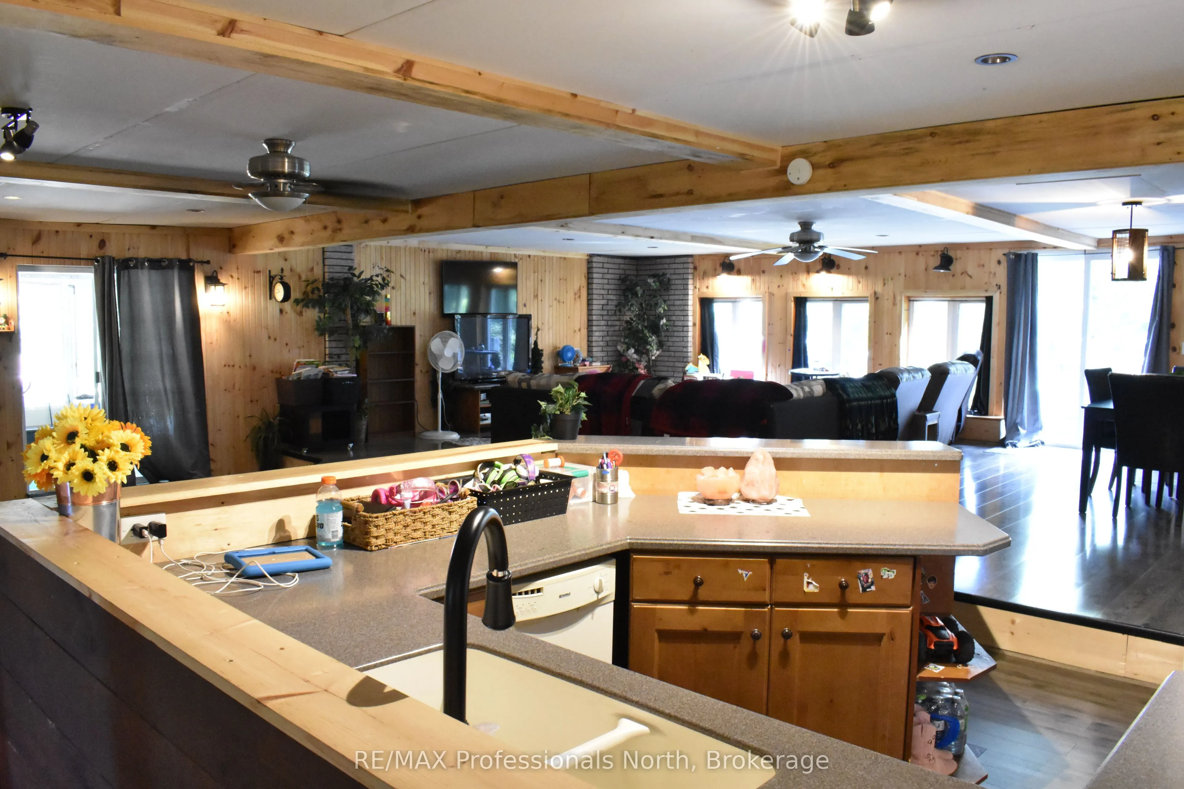 8111 County Road 503