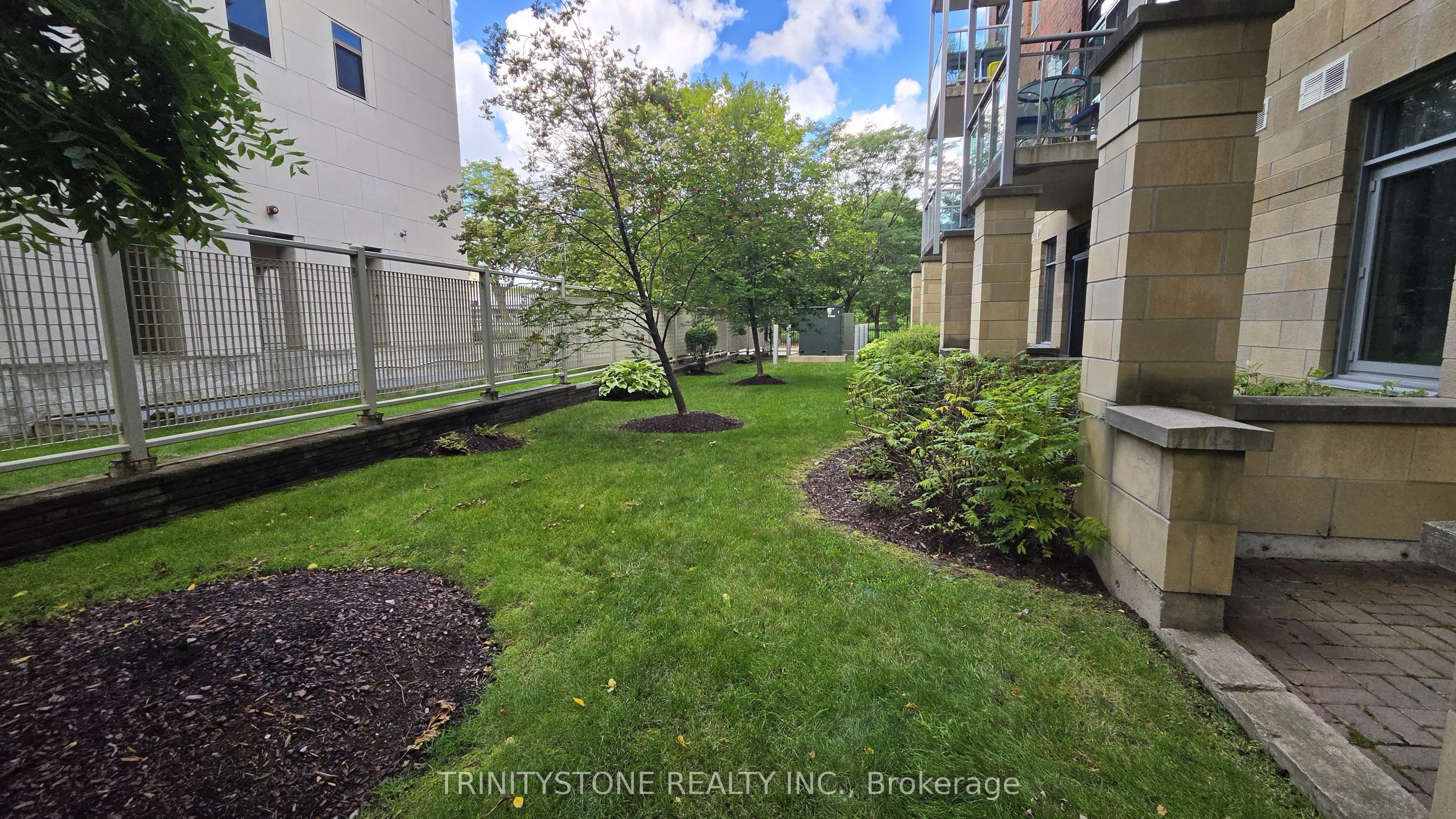 205 Bolton Street #121
